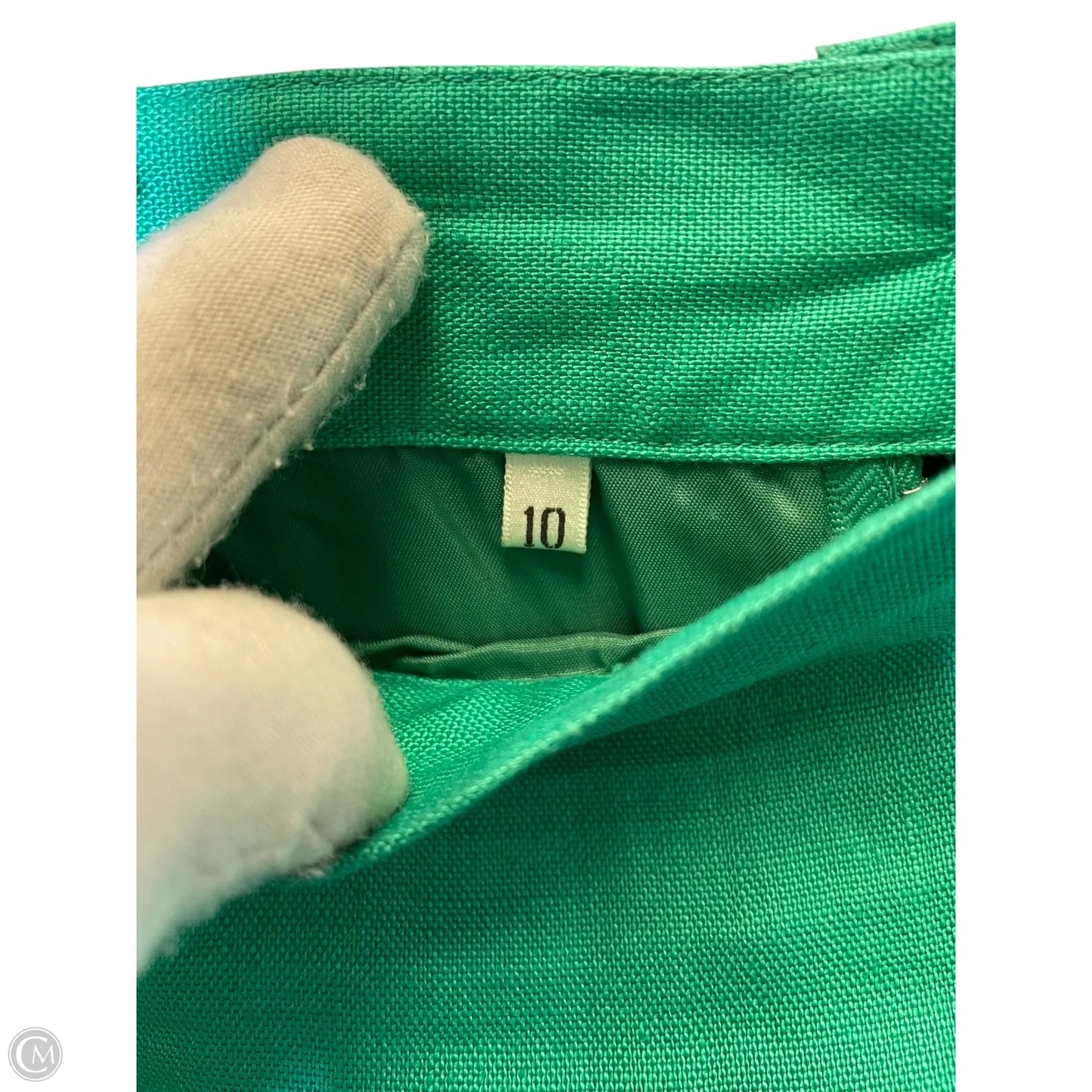 Skirt Mini & Short By Clothes Mentor In Green, Size: 10