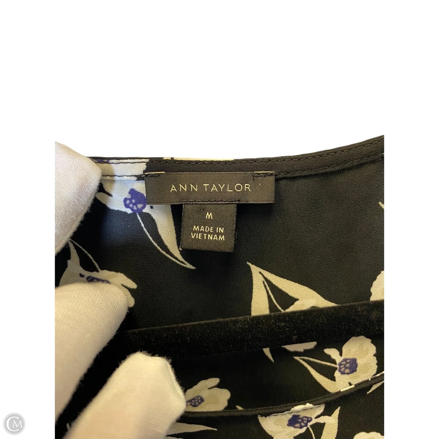 Top 3/4 Sleeve By Ann Taylor In Floral Print, Size: M