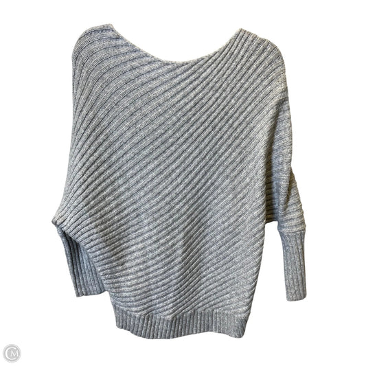 Sweater By Jennifer Lopez In Grey, Size: L