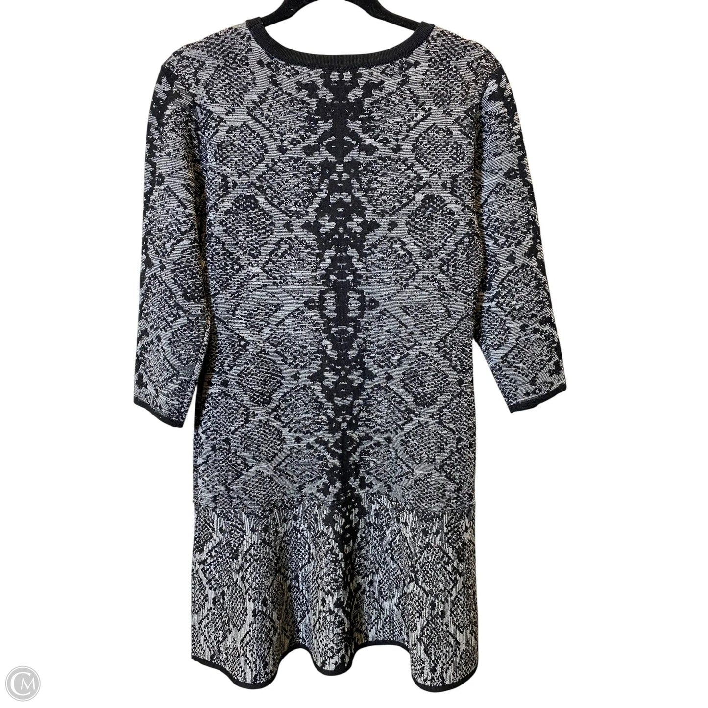 Dress Casual Midi By Clothes Mentor In Black & Grey, Size: M