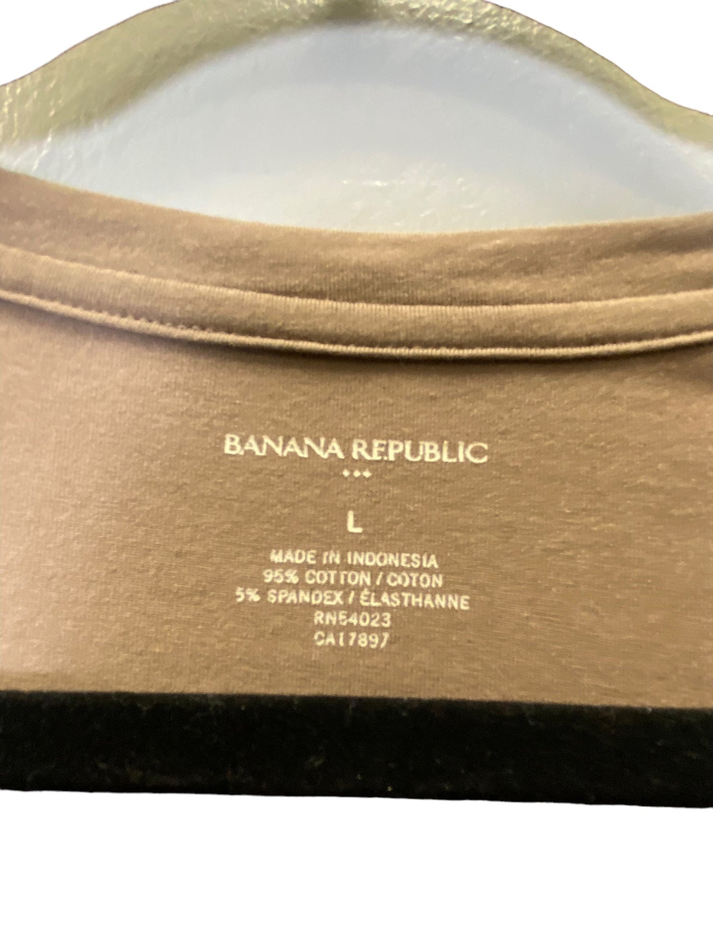 Top Short Sleeve By Banana Republic In Brown, Size: L