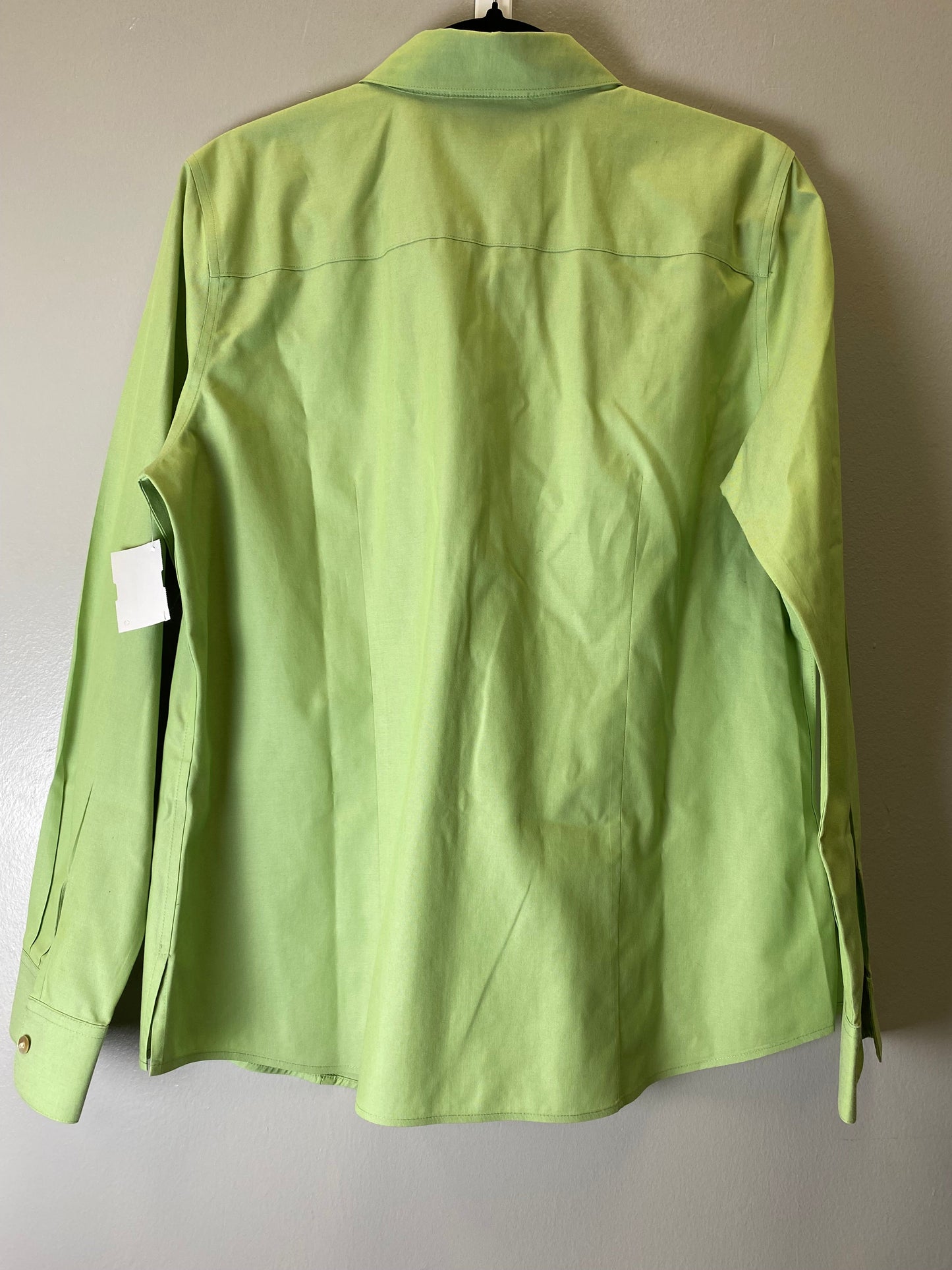 Blouse Long Sleeve By Foxcroft In Green, Size: L