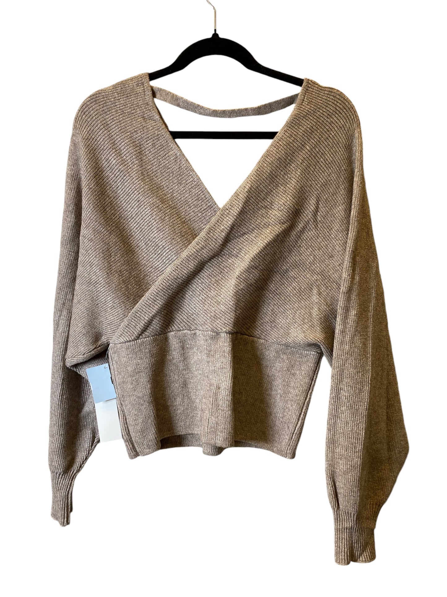 Sweater By Love Tree In Grey, Size: L