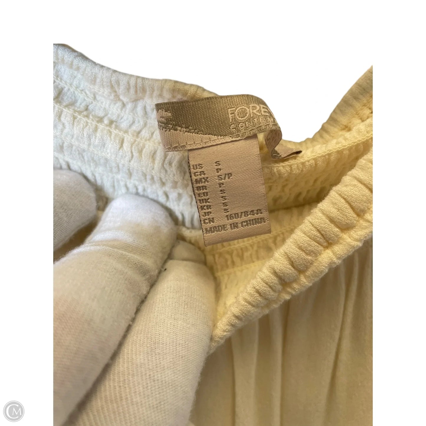 Blouse Short Sleeve By Forever 21 In Cream, Size: S