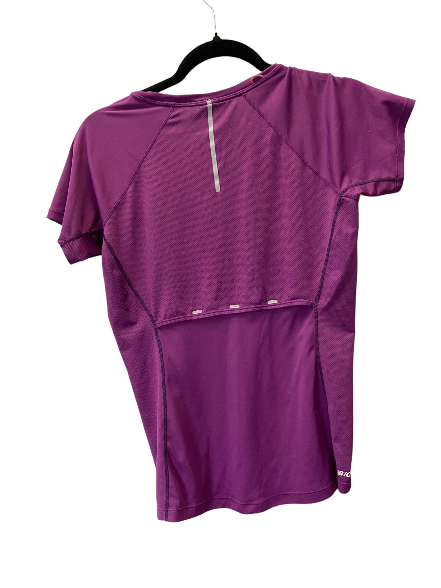 Athletic Top Short Sleeve By New Balance In Purple, Size: M