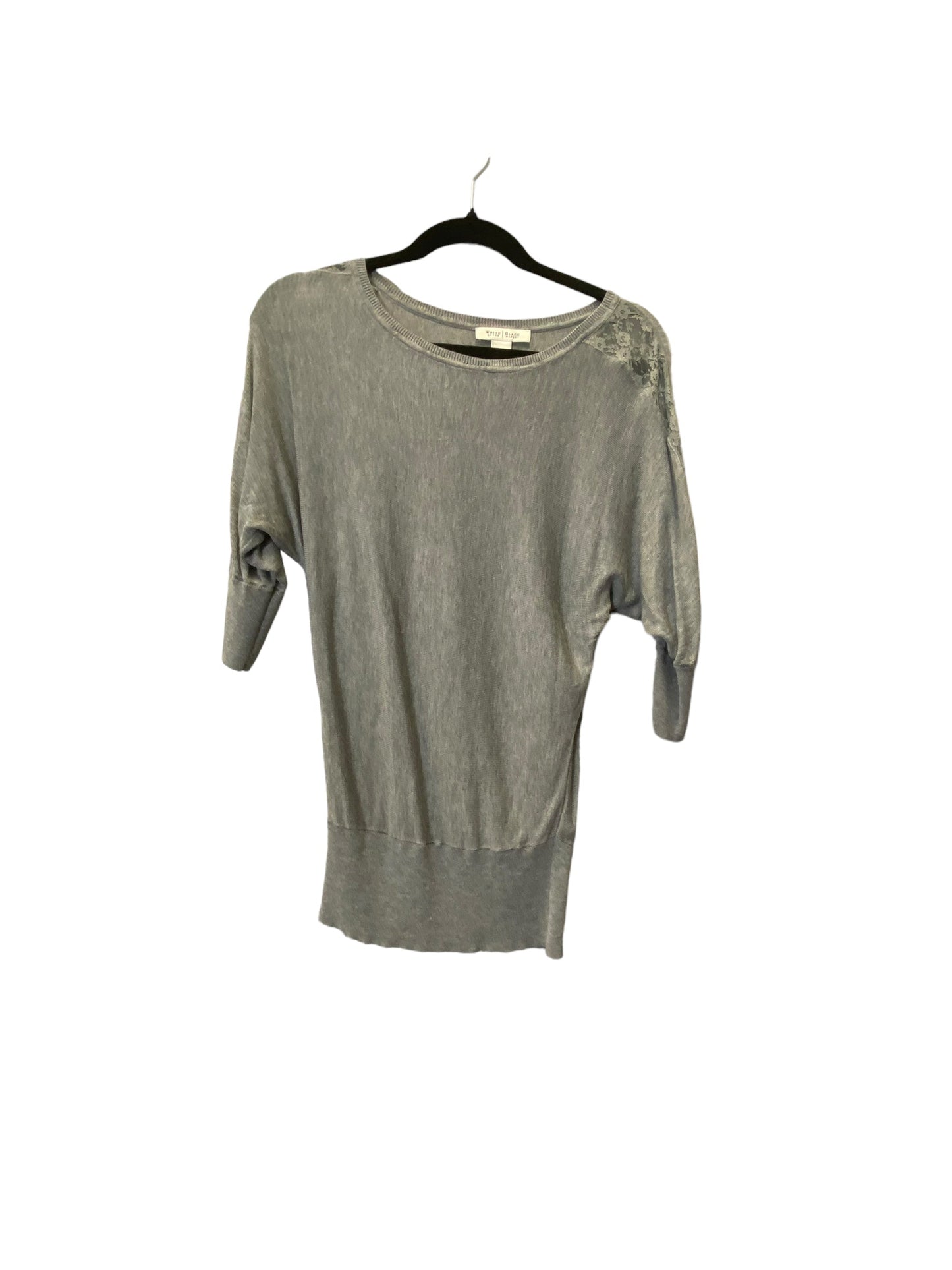 Top Short Sleeve By White House Black Market In Grey, Size: Xs