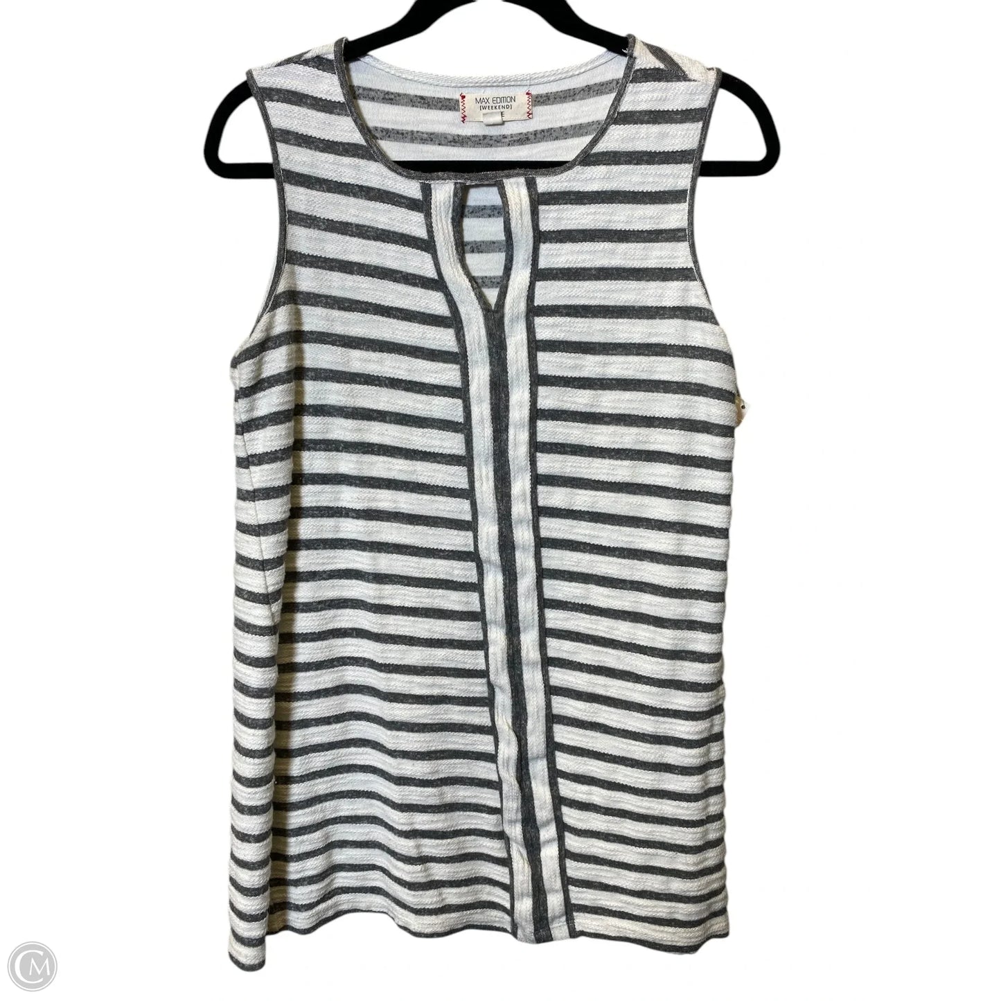 Dress Casual Short By Max Edition In Striped Pattern, Size: M