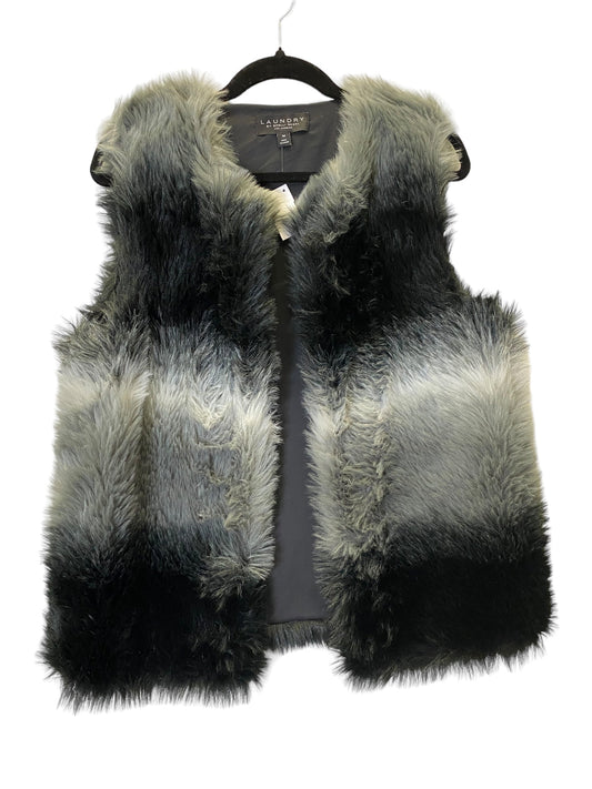 Black & Grey Vest Faux Fur & Sherpa Laundry, Size M