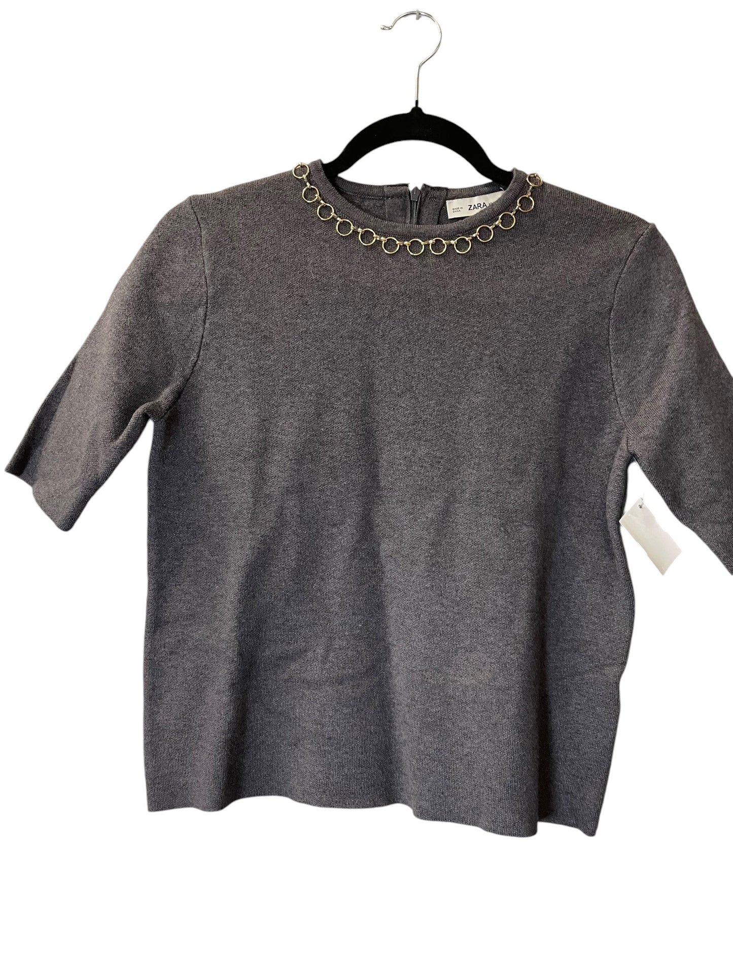 Top Short Sleeve By Zara In Grey, Size: S