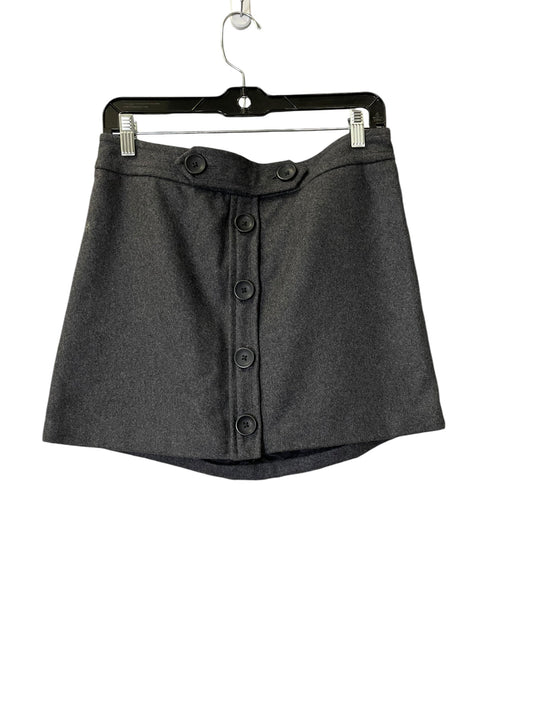 Skirt Mini & Short By Gap In Grey, Size: 6