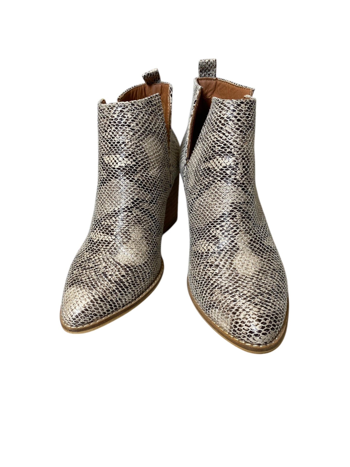 Boots Ankle Heels By Cmc In Snakeskin Print, Size: 6.5