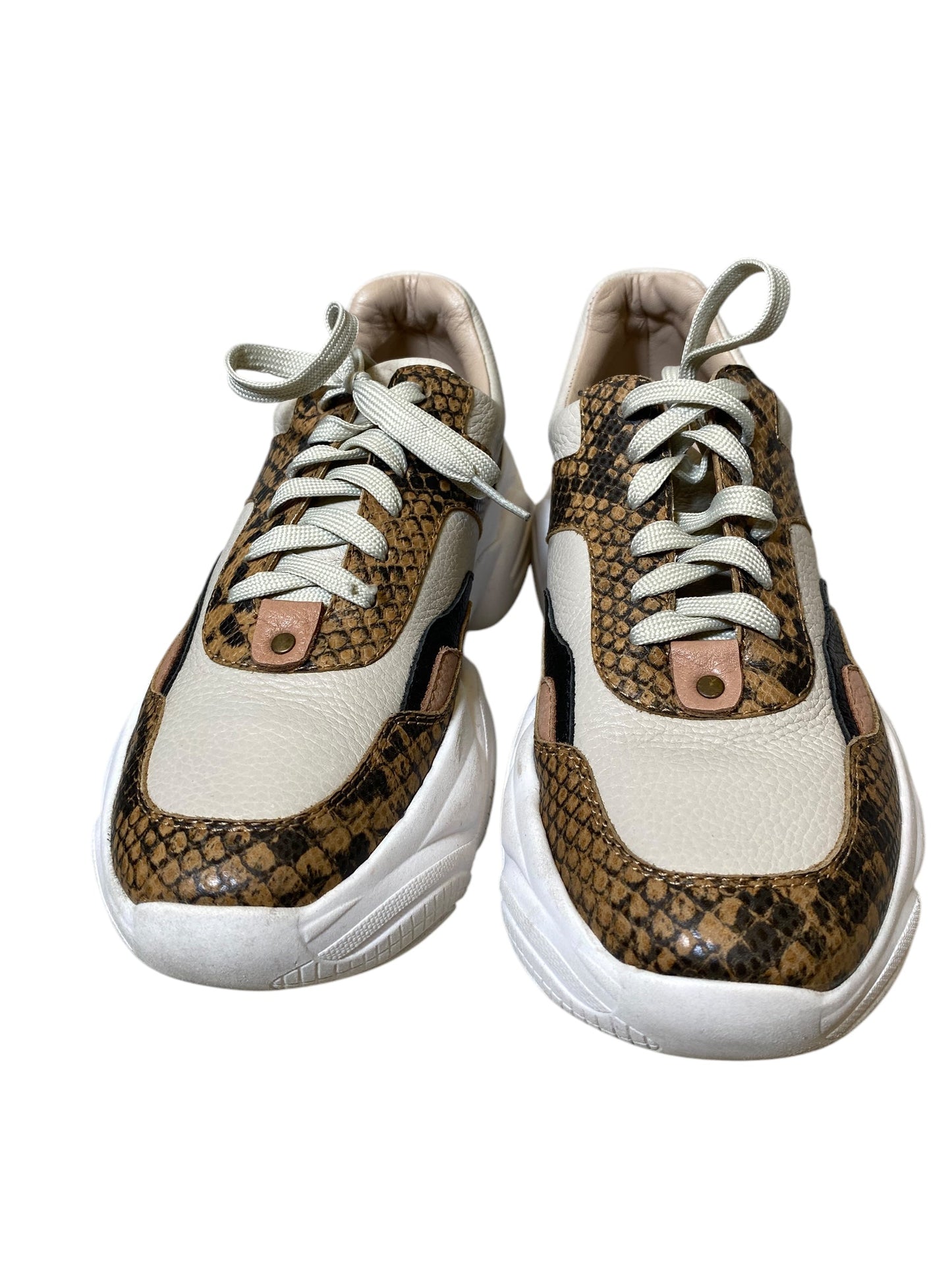 Shoes Athletic By Cmc In Animal Print, Size: 7