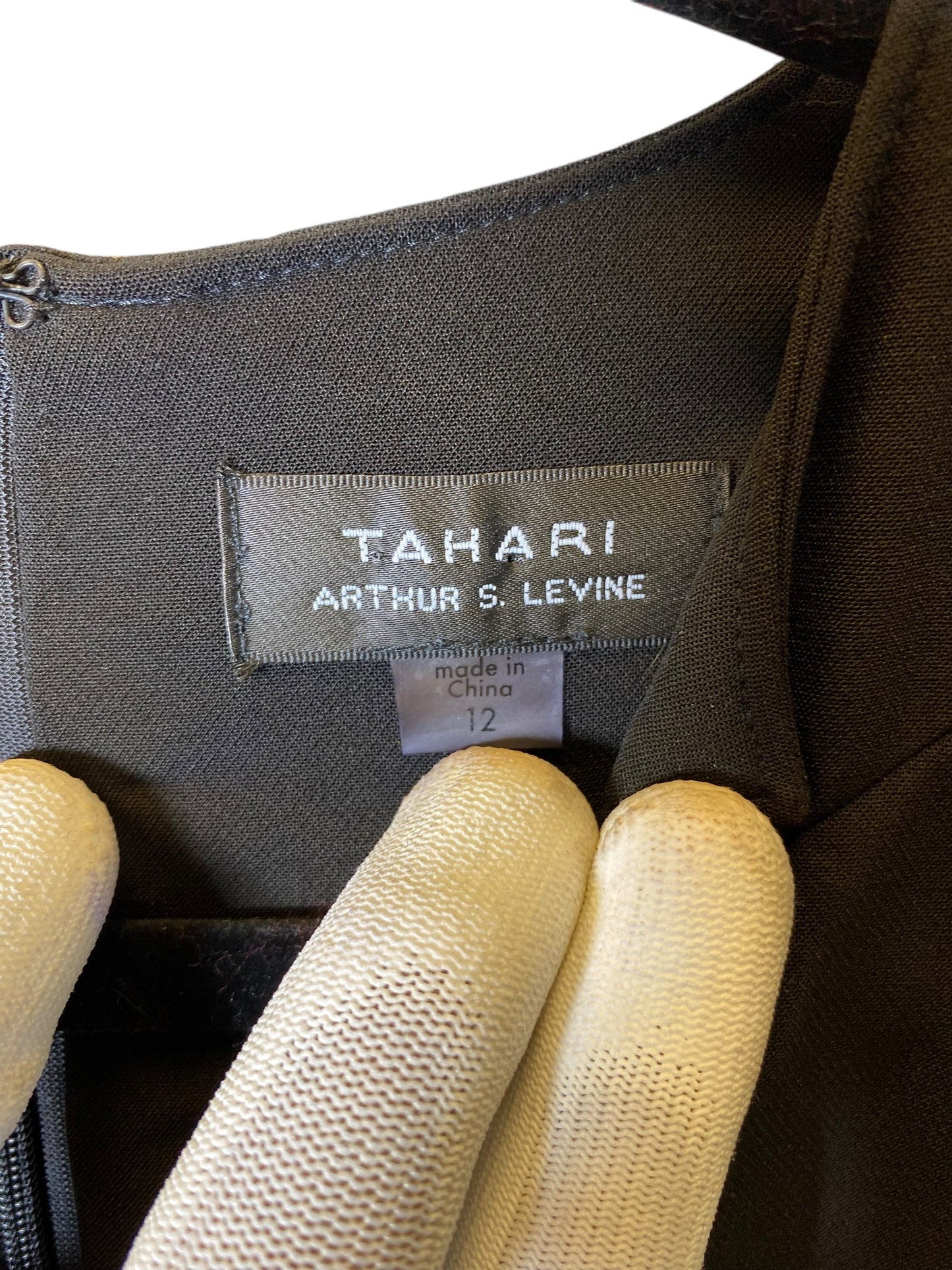 Jumpsuit By Tahari By Arthur Levine In Black, Size: L