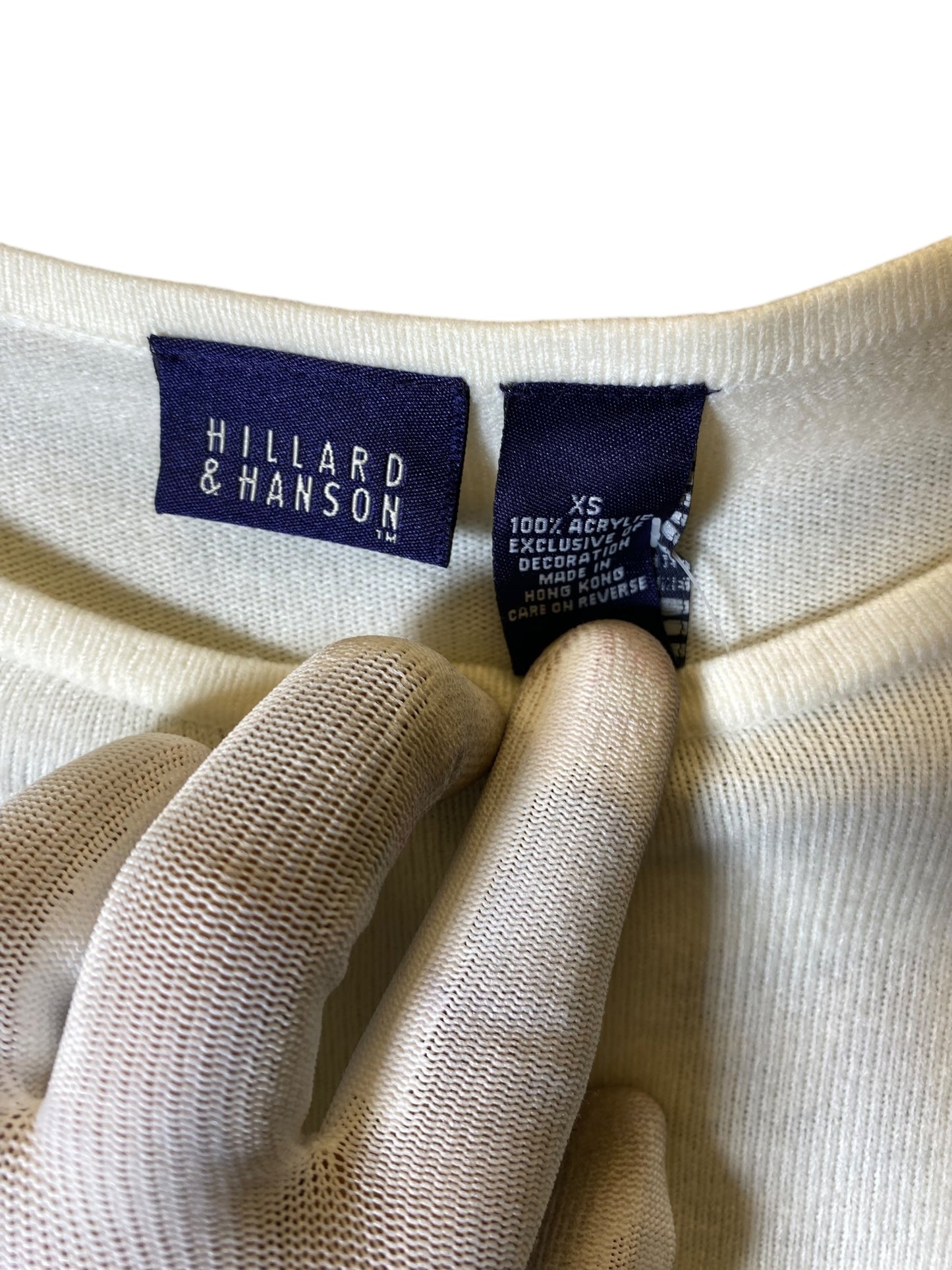 Sweater By Hillard And Hanson In Cream, Size: Xs