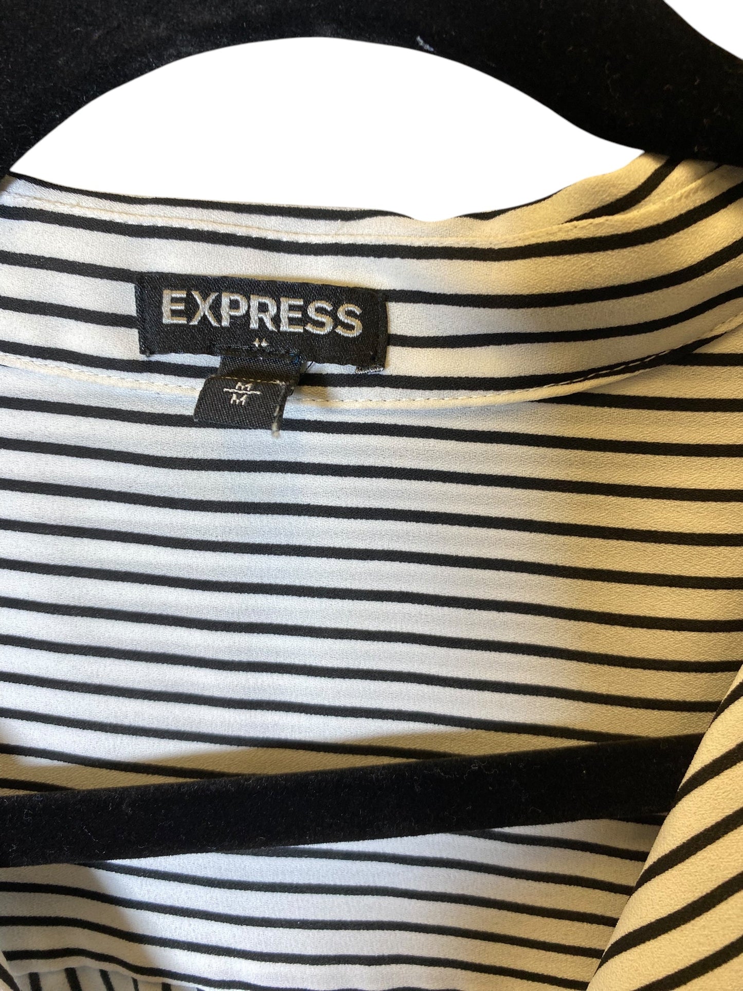 Blouse Long Sleeve By Express In Striped Pattern, Size: M