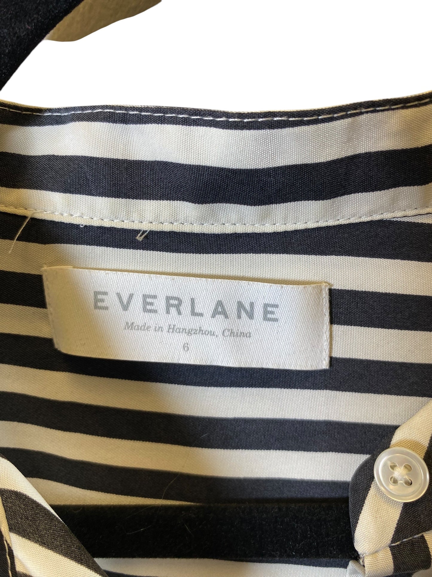 Blouse Long Sleeve By Everlane In Striped Pattern, Size: S