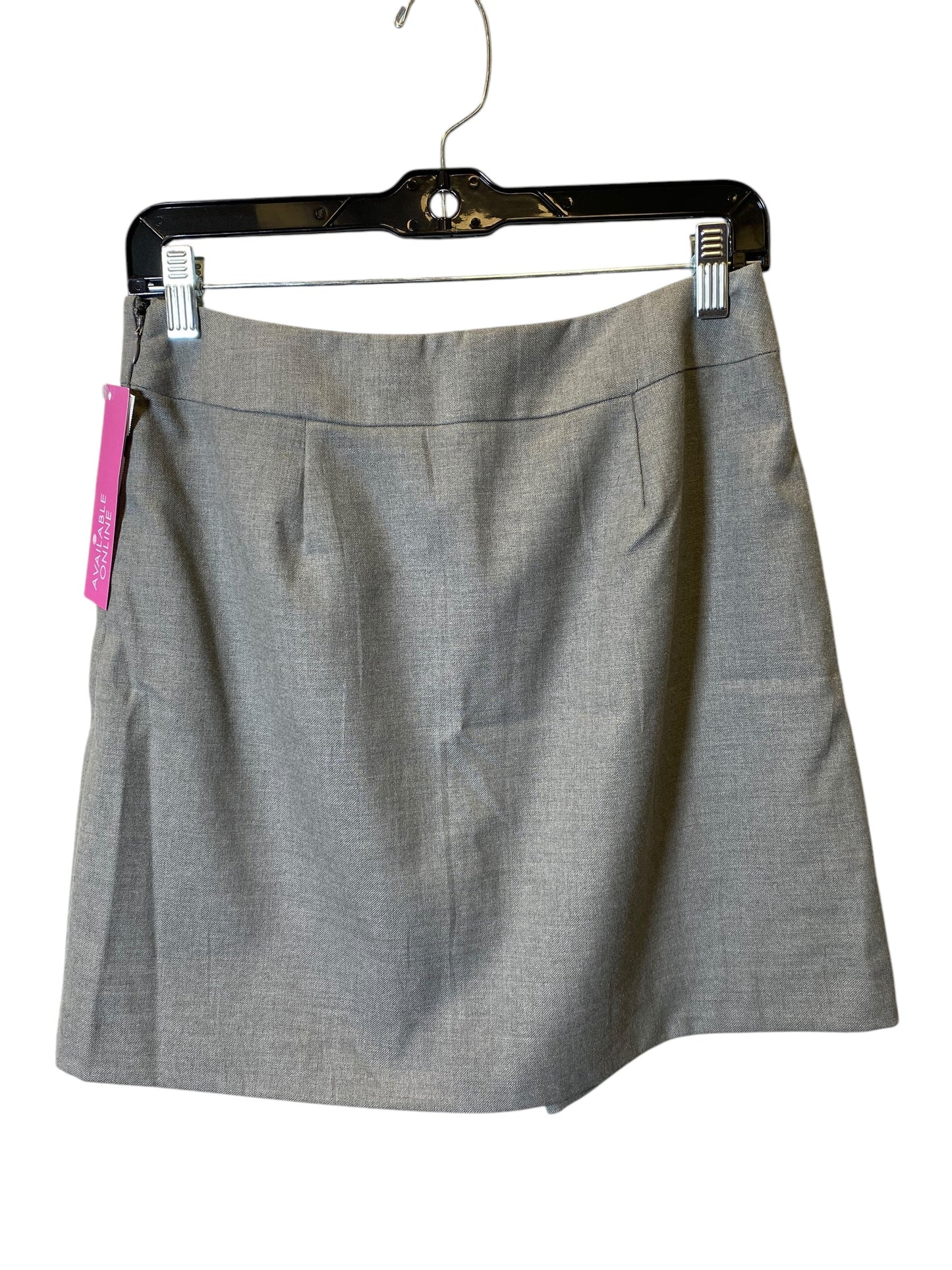 Skirt Mini & Short By Gap In Grey, Size: 2