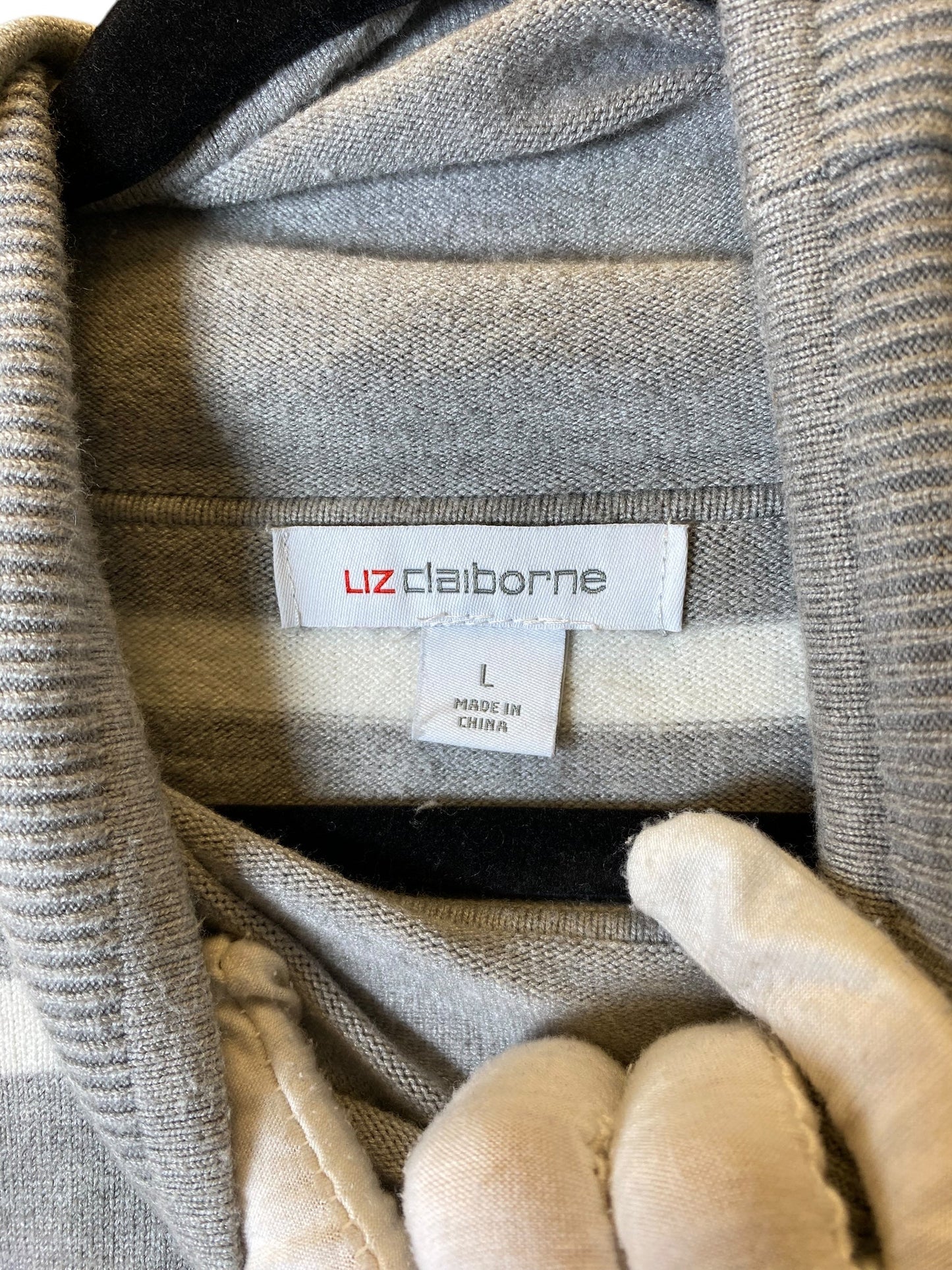 Sweatshirt Collar By Liz Claiborne In Striped Pattern, Size: L