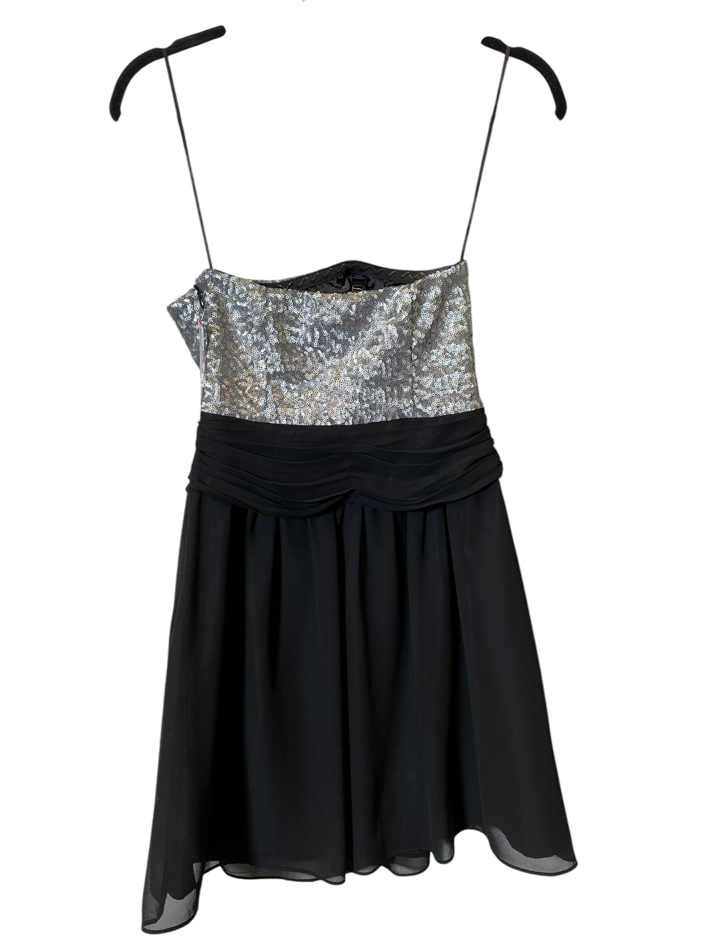 Dress Casual Short By Express In Black & Silver, Size: Xs