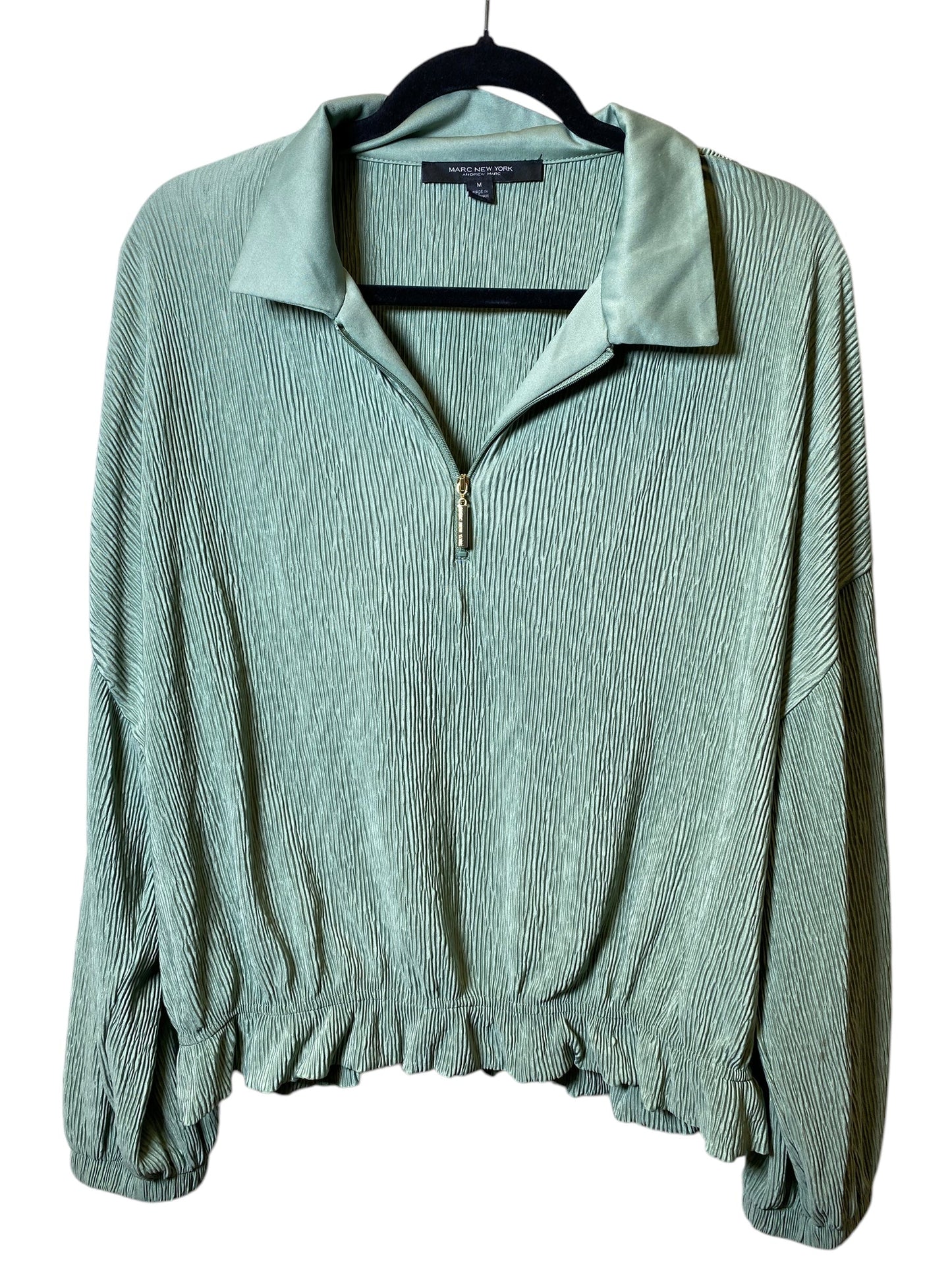 Top Long Sleeve By Marc New York In Green, Size: M