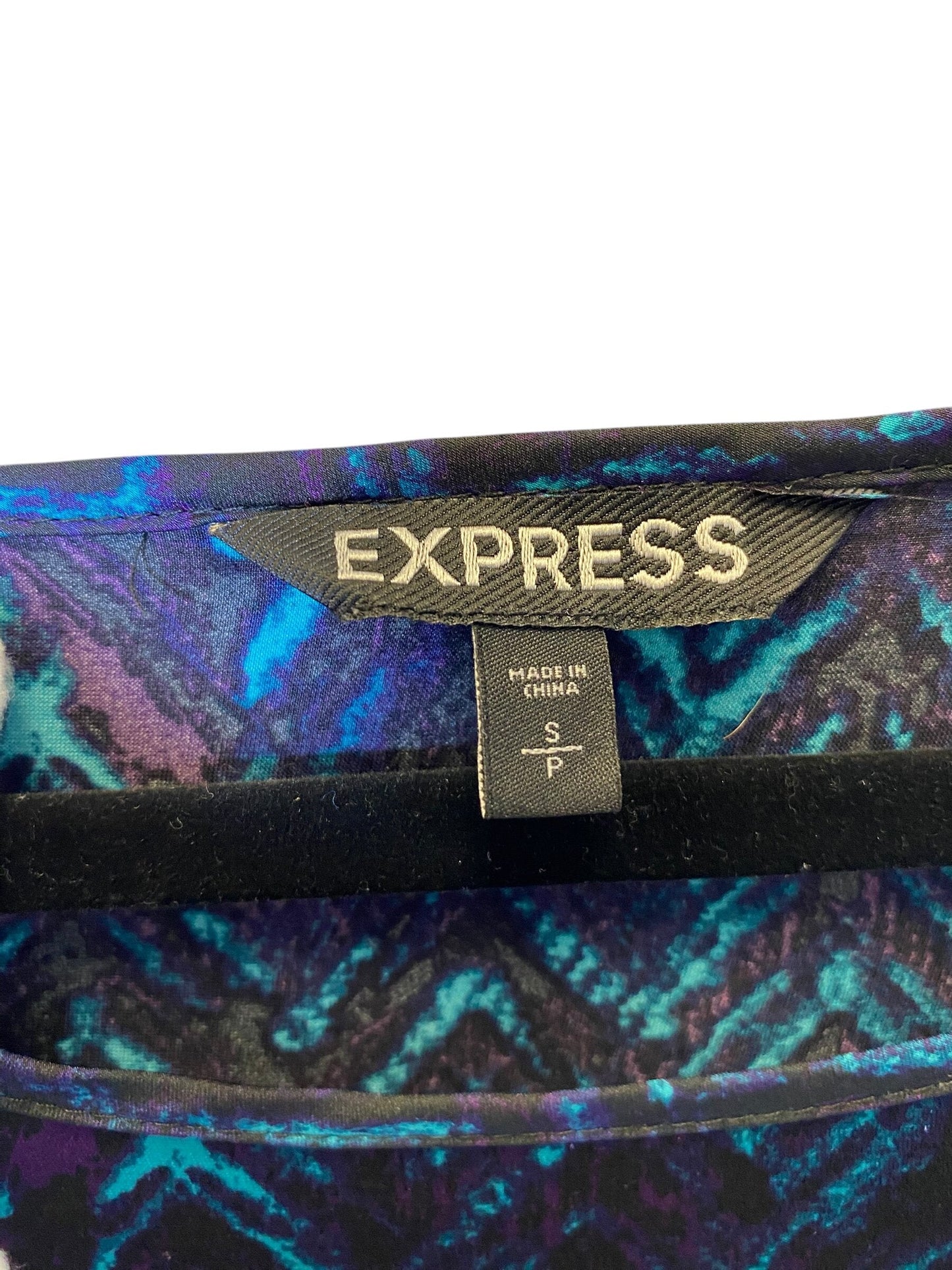 Top Short Sleeve By Express  Size: S