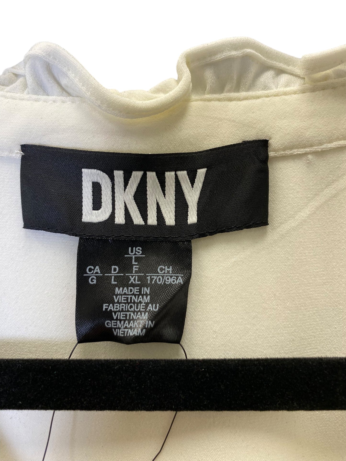 Top Short Sleeve By Dkny In Cream, Size: L