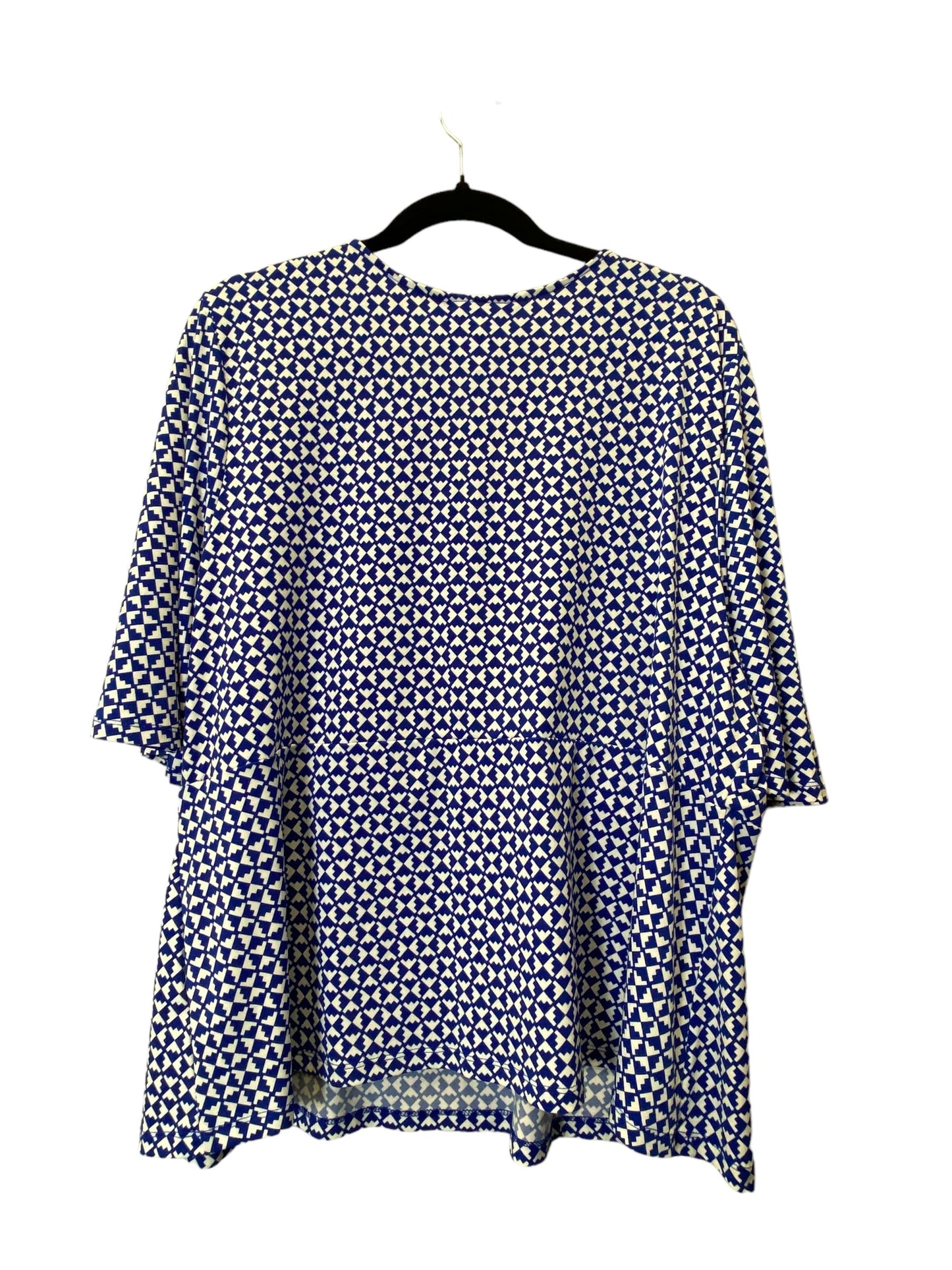 Top Short Sleeve By Liz Claiborne In Blue & White, Size: 1x