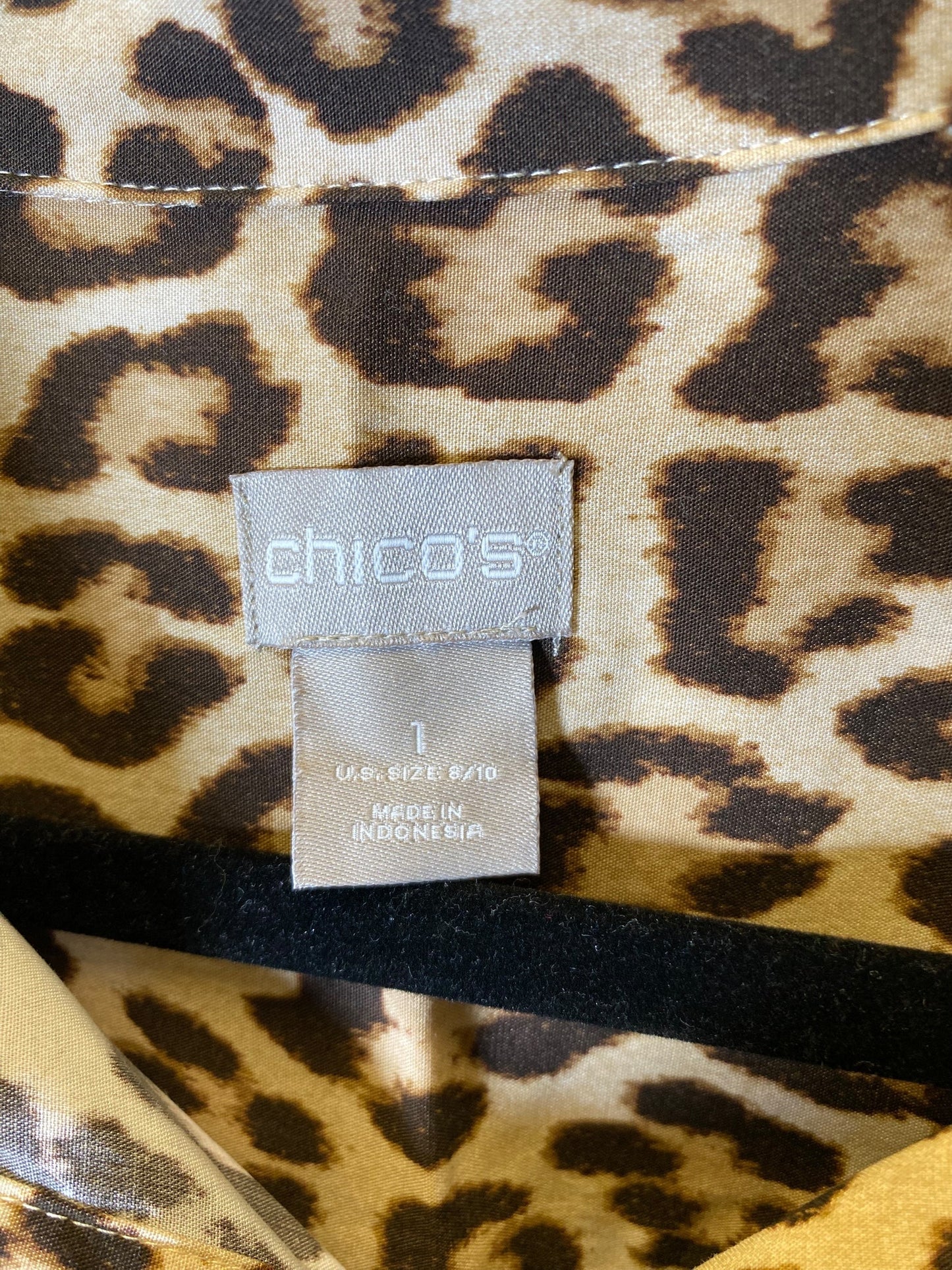 Blouse Long Sleeve By Chicos In Animal Print, Size: M