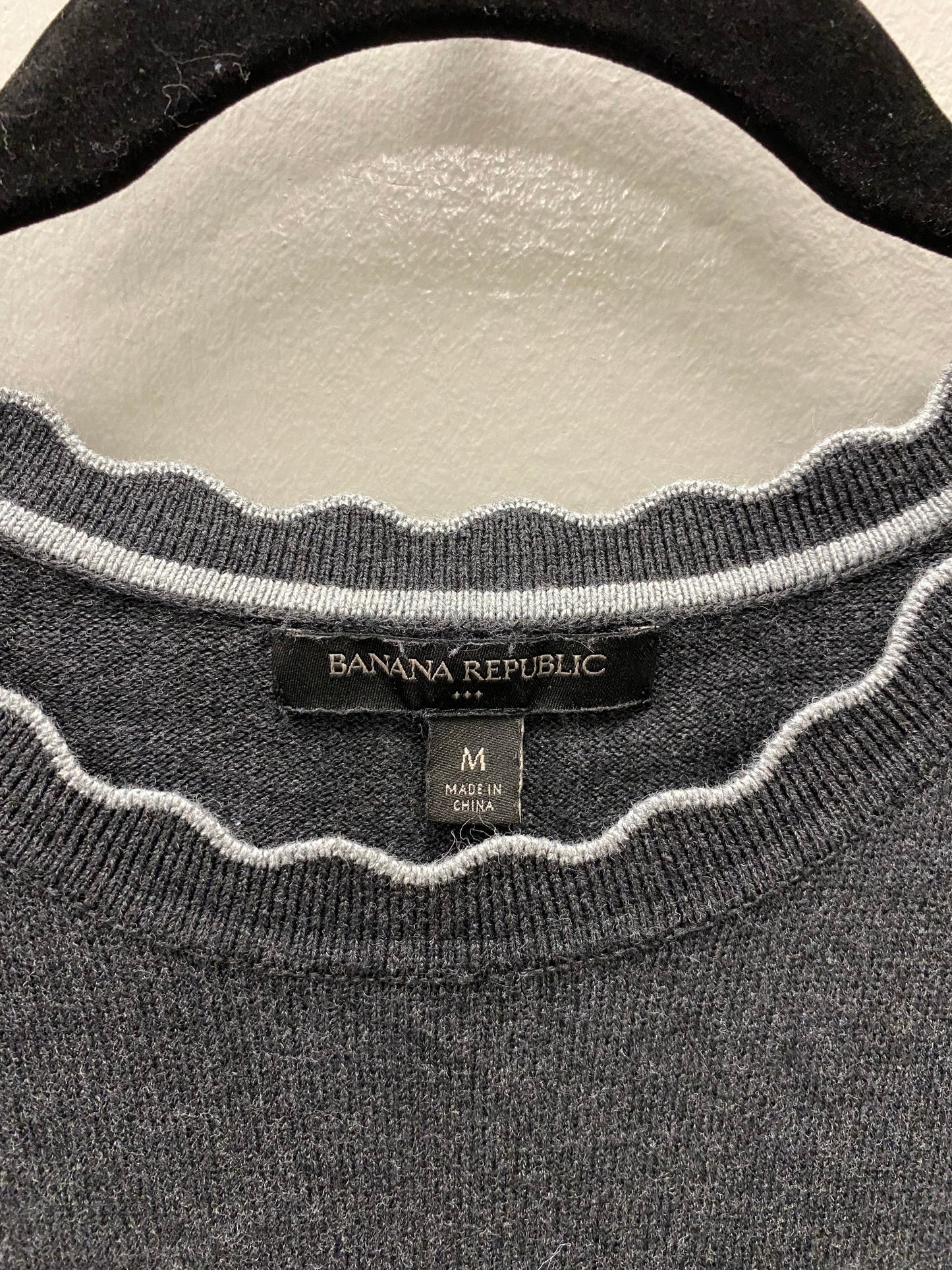 Sweater By Banana Republic In Grey, Size: M