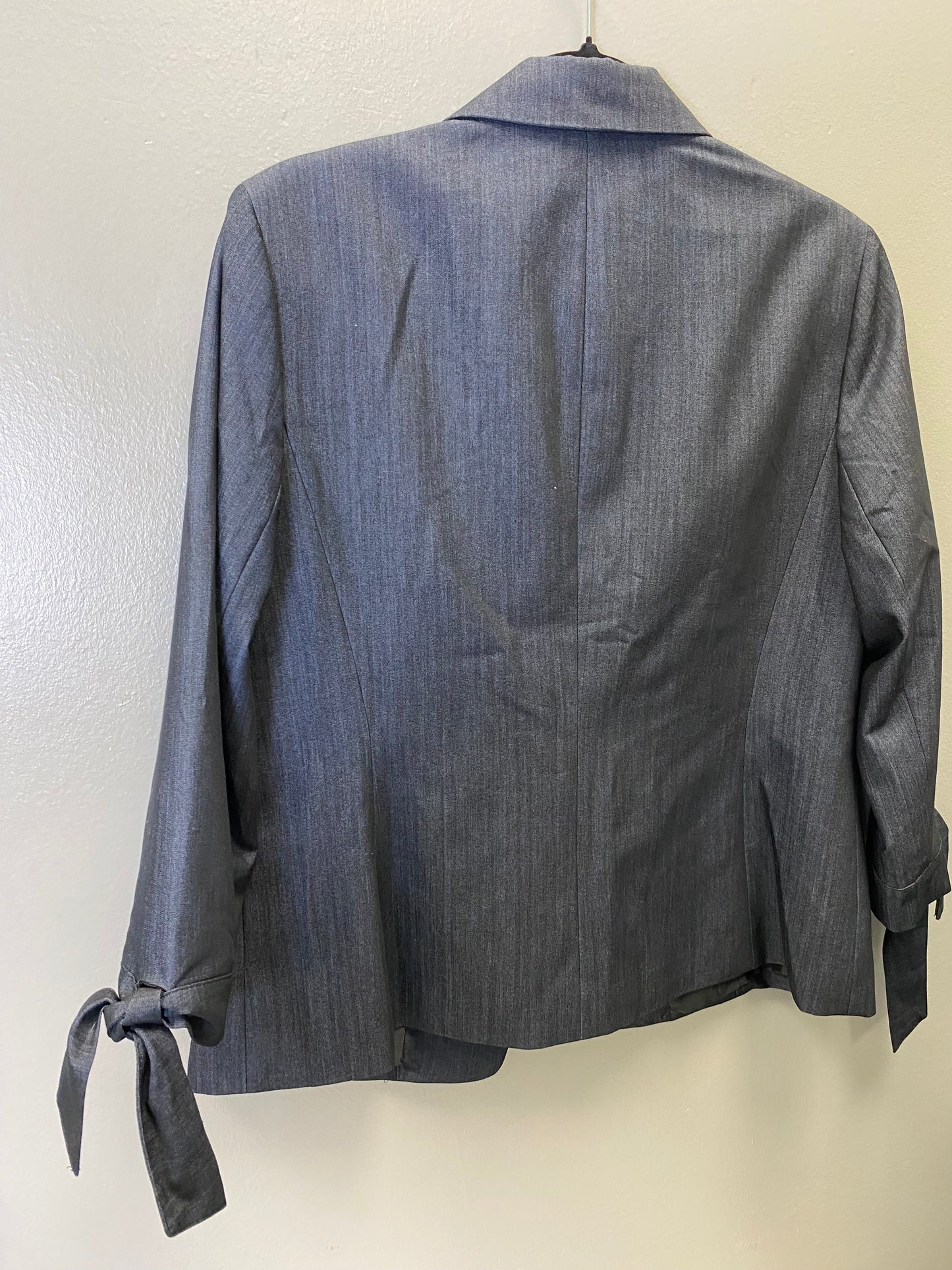 Blazer By Anne Klein In Navy, Size: M