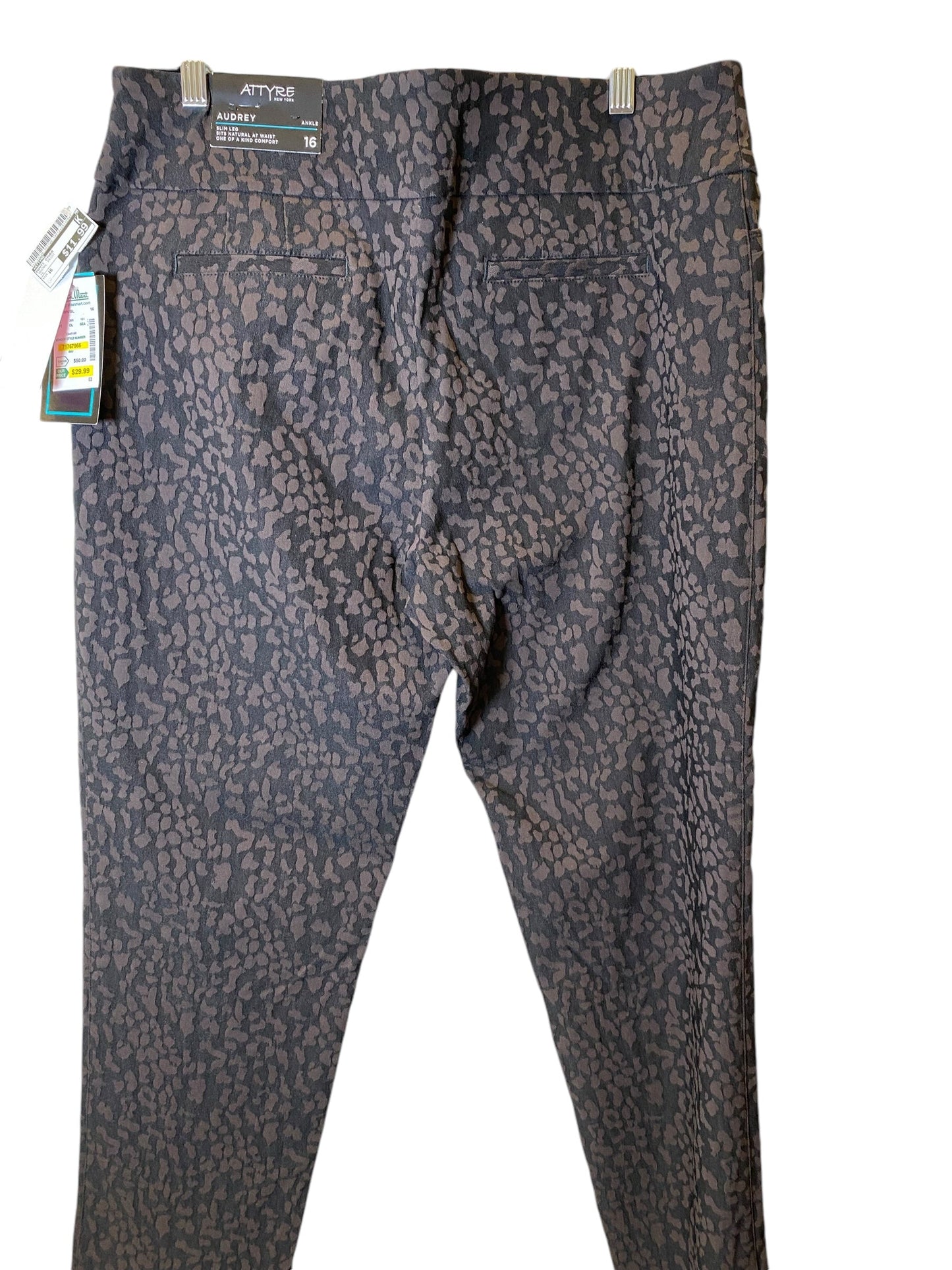 Pants Other By Attyre In Animal Print, Size: 16