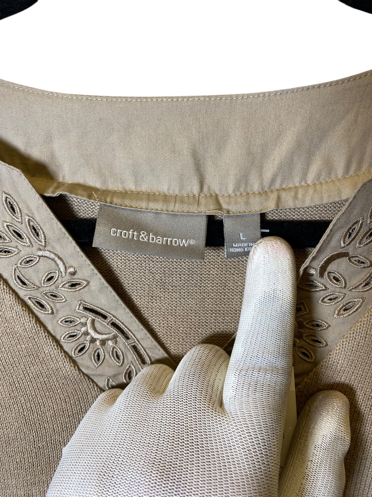 Sweater By Croft And Barrow In Beige, Size: L