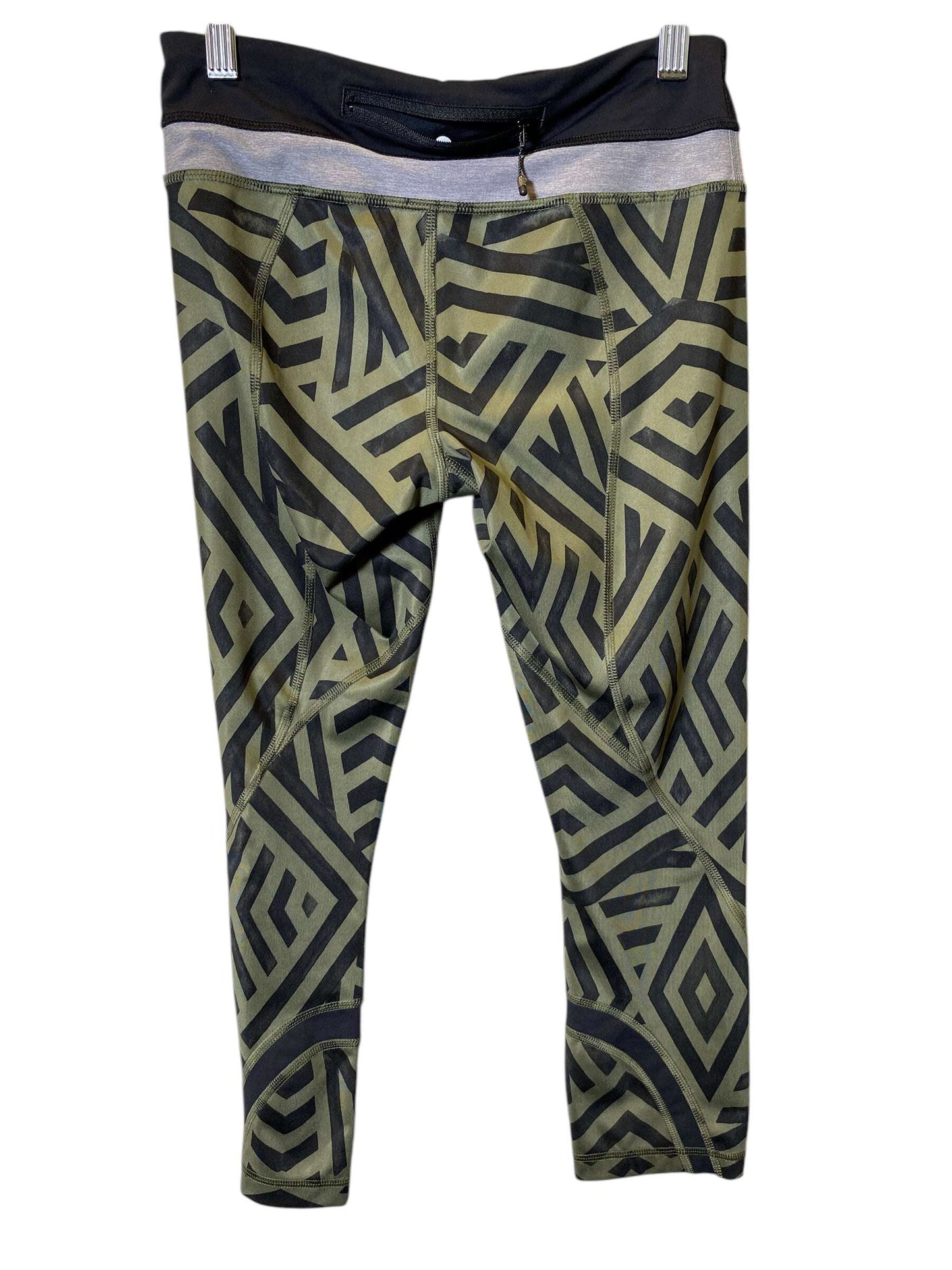 Athletic Capris By Lululemon In Black & Green, Size: 4