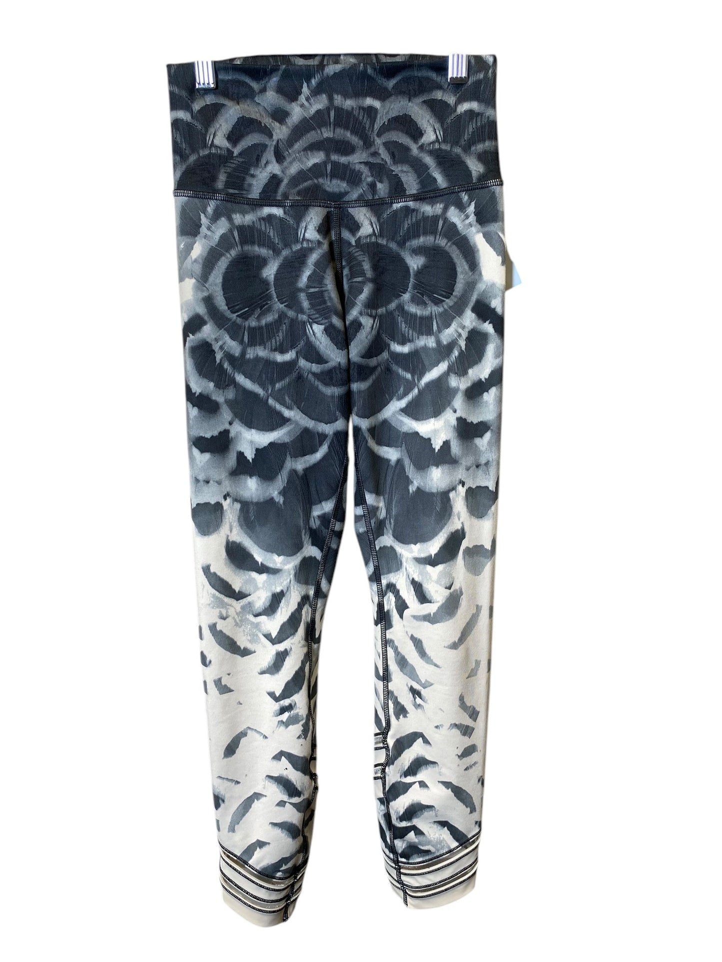 Athletic Leggings By Lululemon In Camouflage Print, Size: 4