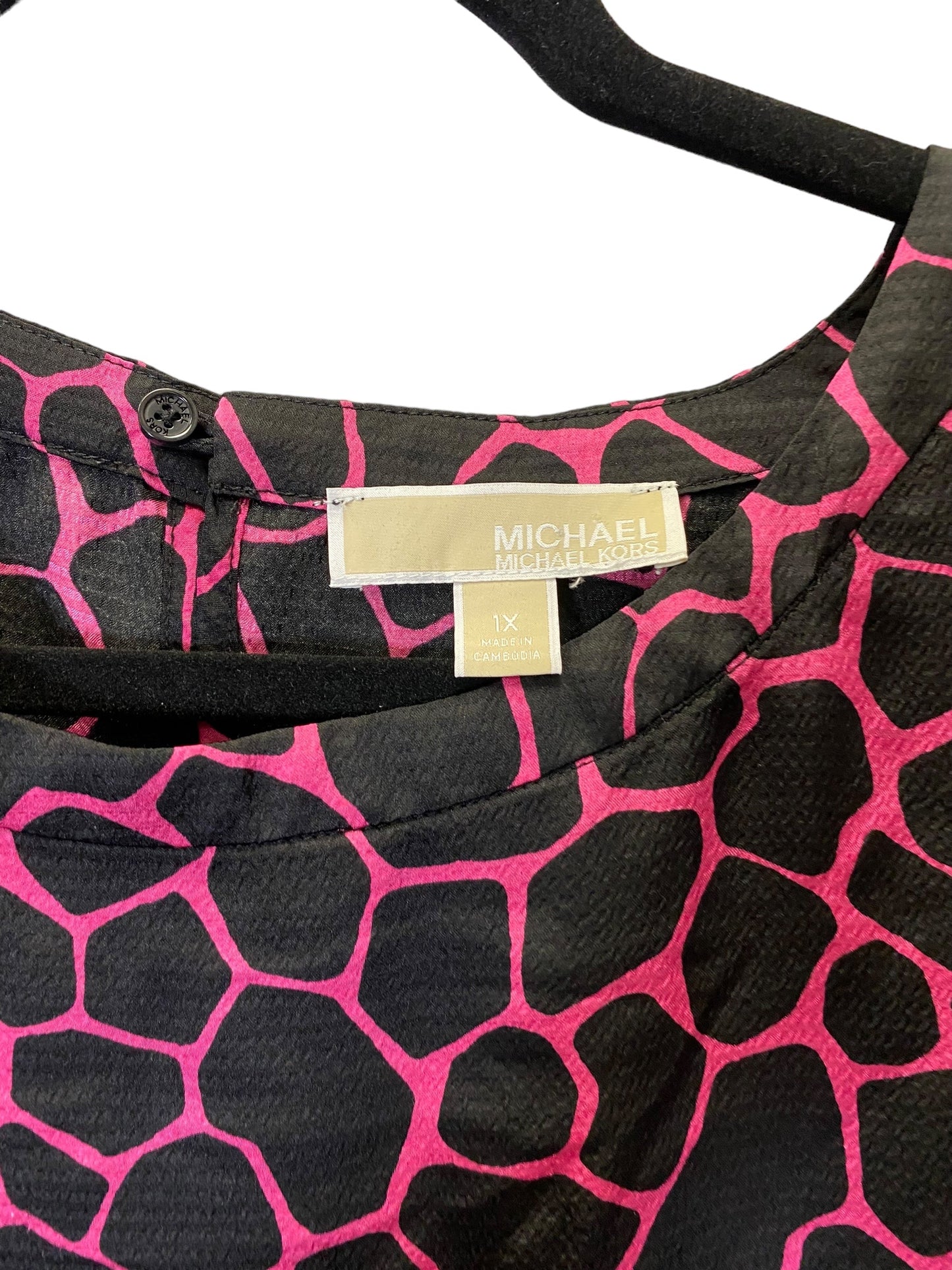 Top Long Sleeve By Michael Kors In Black & Pink, Size: 1x