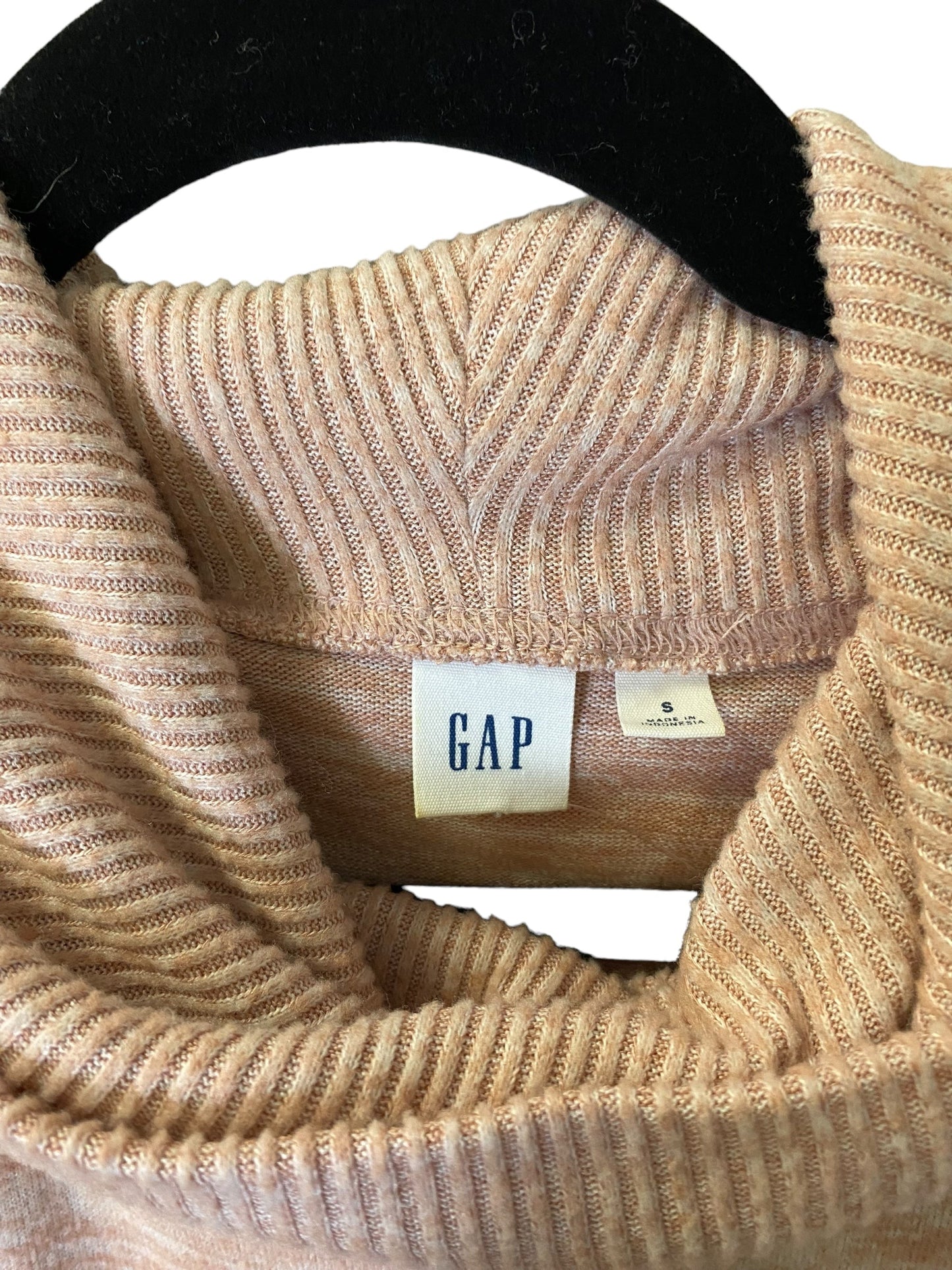 Sweater By Gap In Pink, Size: S