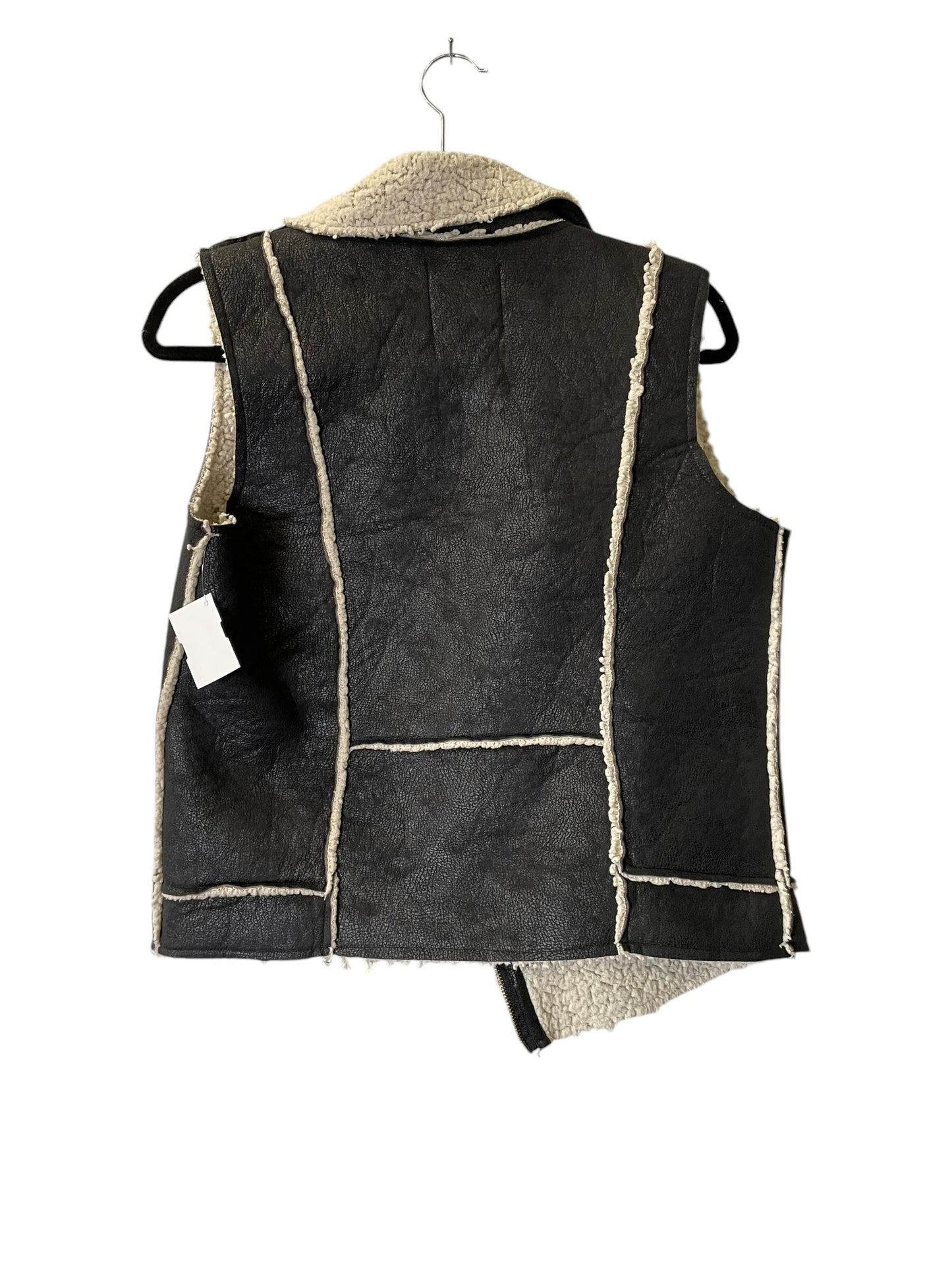 Vest Faux Fur & Sherpa By Love Tree In Black, Size: S