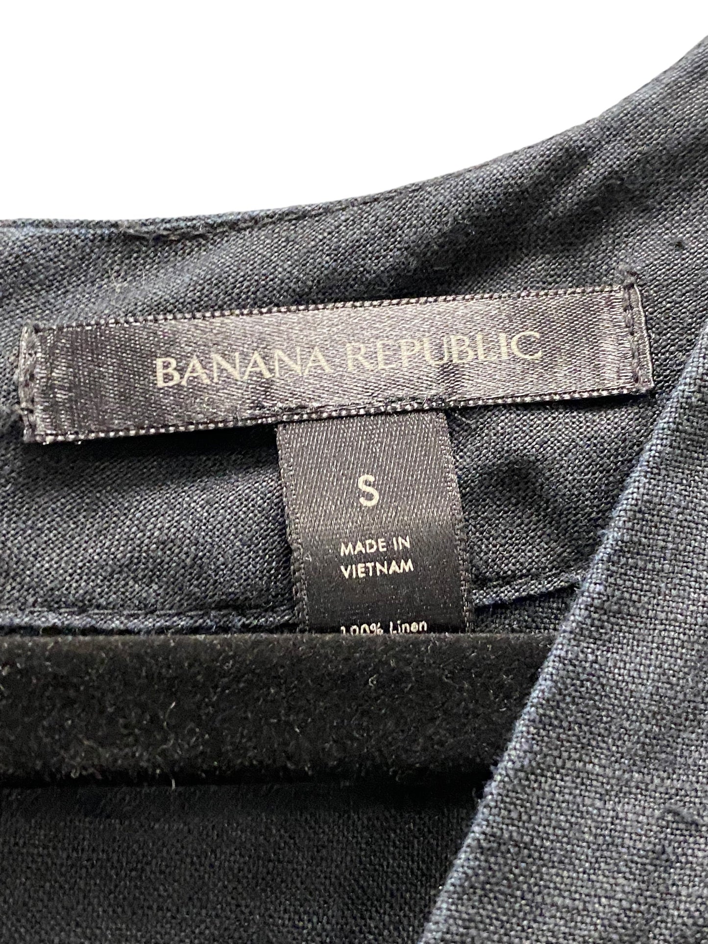 Dress Casual Short By Banana Republic In Black, Size: S