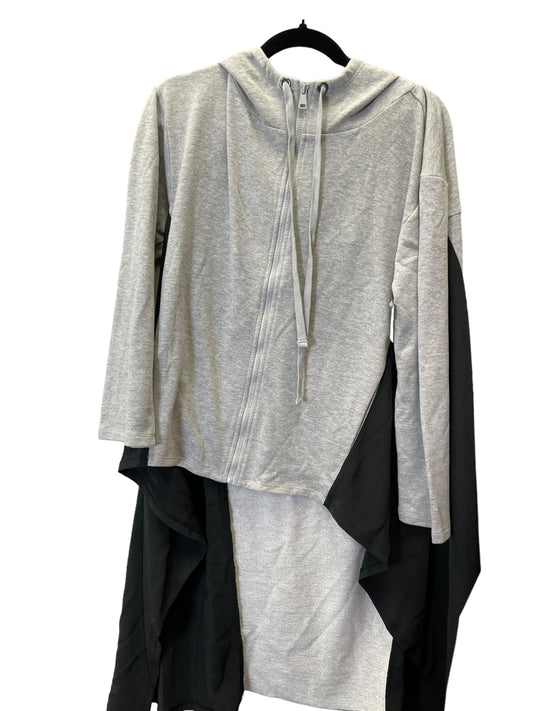 Sweatshirt Hoodie By Cmc In Grey, Size: M