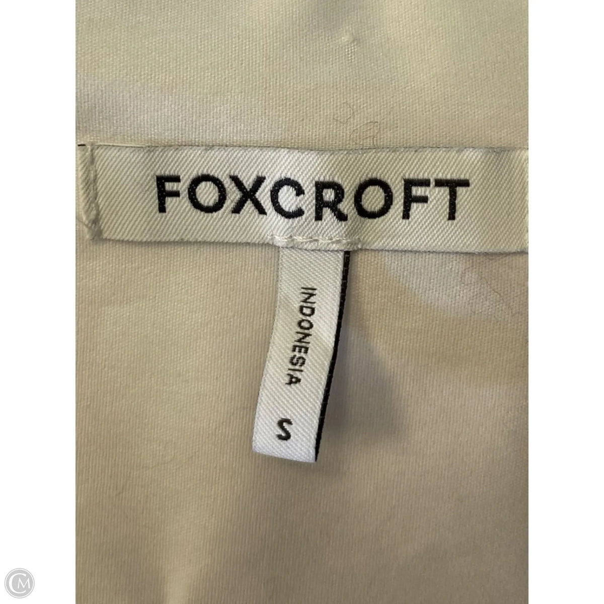 Blouse Long Sleeve By Foxcroft In White, Size: S