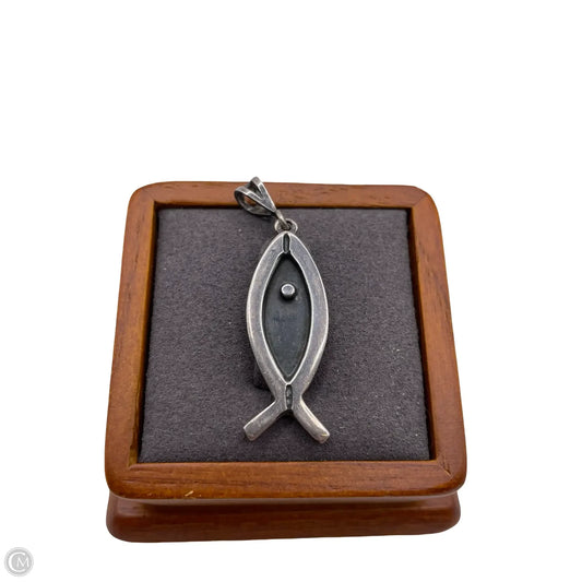 Necklace Pendant By Clothes Mentor