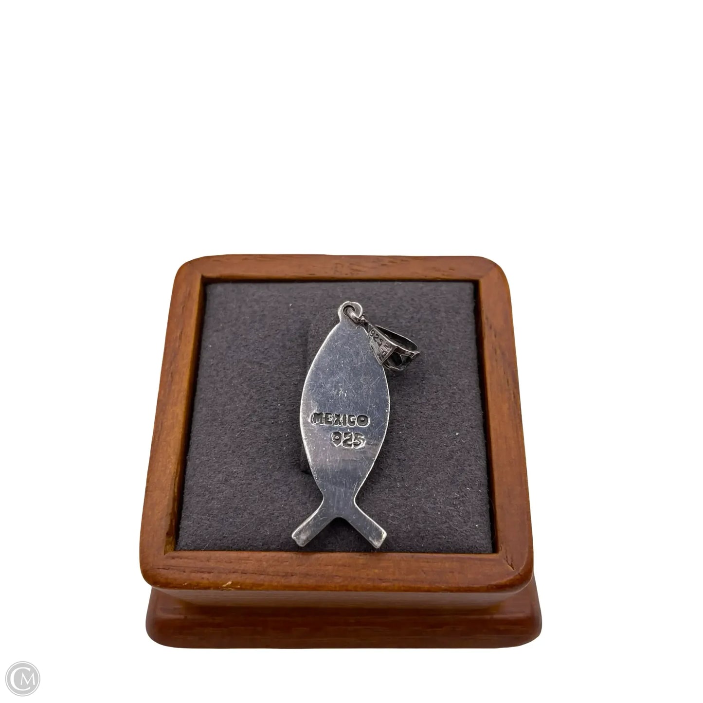 Necklace Pendant By Clothes Mentor