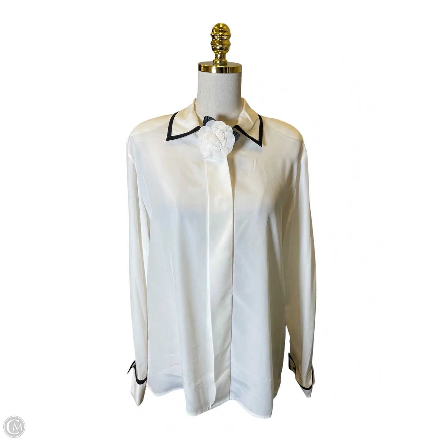 Top Long Sleeve By Clothes Mentor In Black & White, Size: L