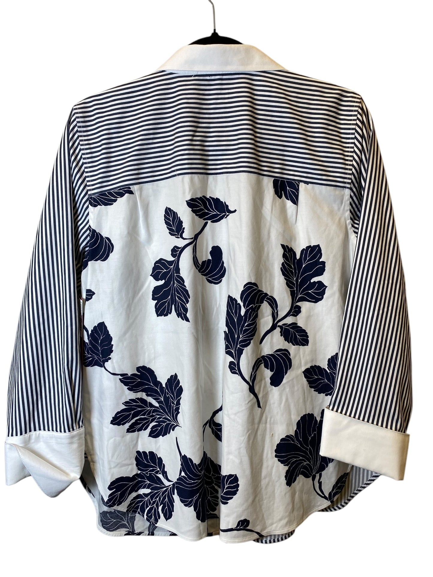 Top Long Sleeve By Chicos In Blue & White, Size: M