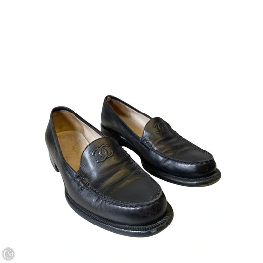 Shoes Luxury Designer By Chanel In Black, Size: 8