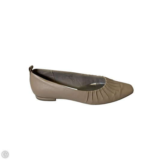 Shoes Flats By Worthington In Grey, Size: 9.5