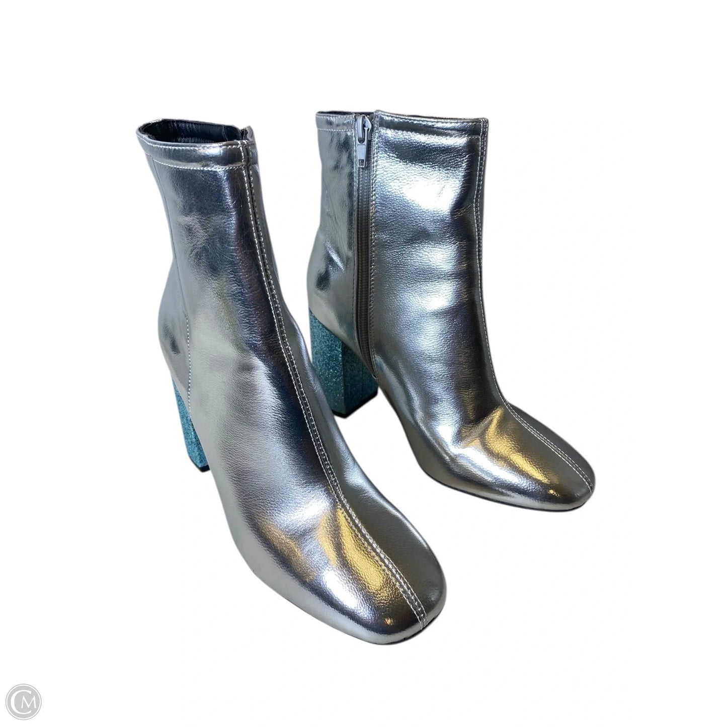 Boots Ankle Heels By Urban Outfitters In Silver, Size: 7
