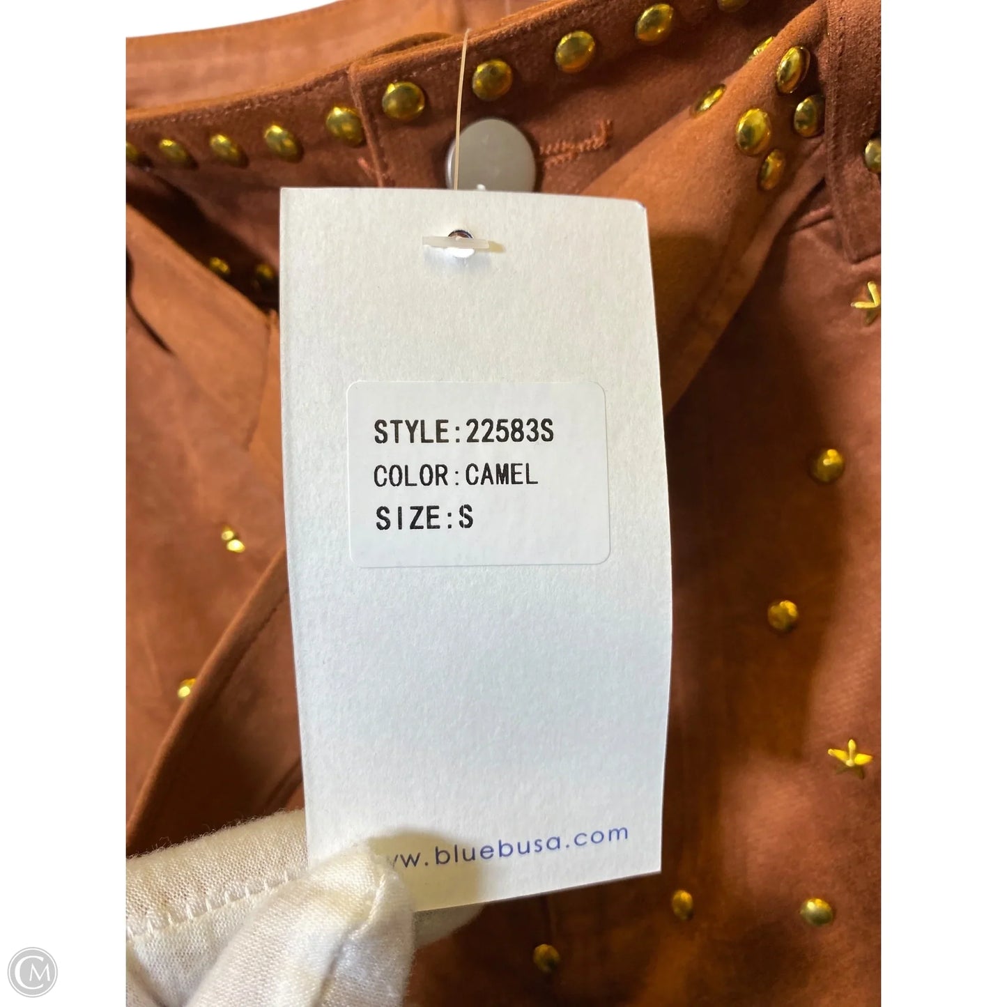 Skirt Mini & Short By Clothes Mentor In Camel, Size: S