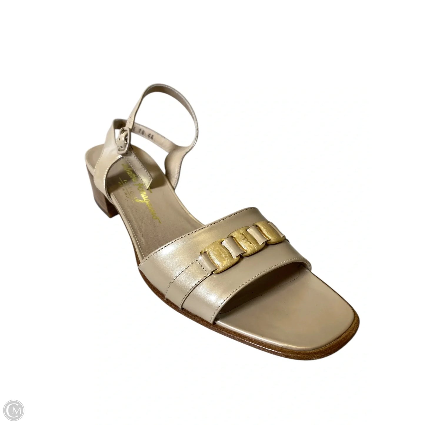 Shoes Luxury Designer By Ferragamo In Gold, Size: 10