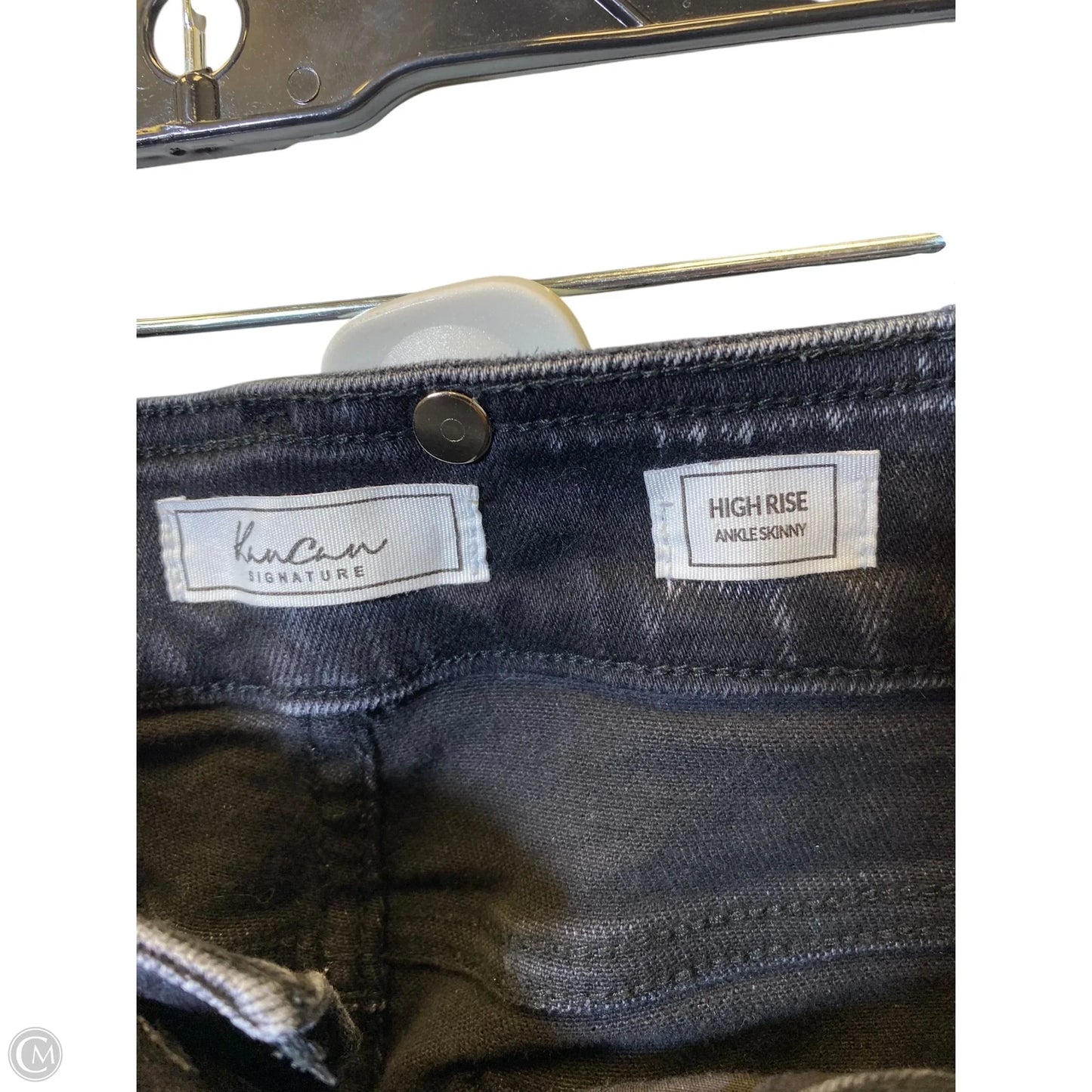 Jeans Skinny By Kancan In Black, Size: 6